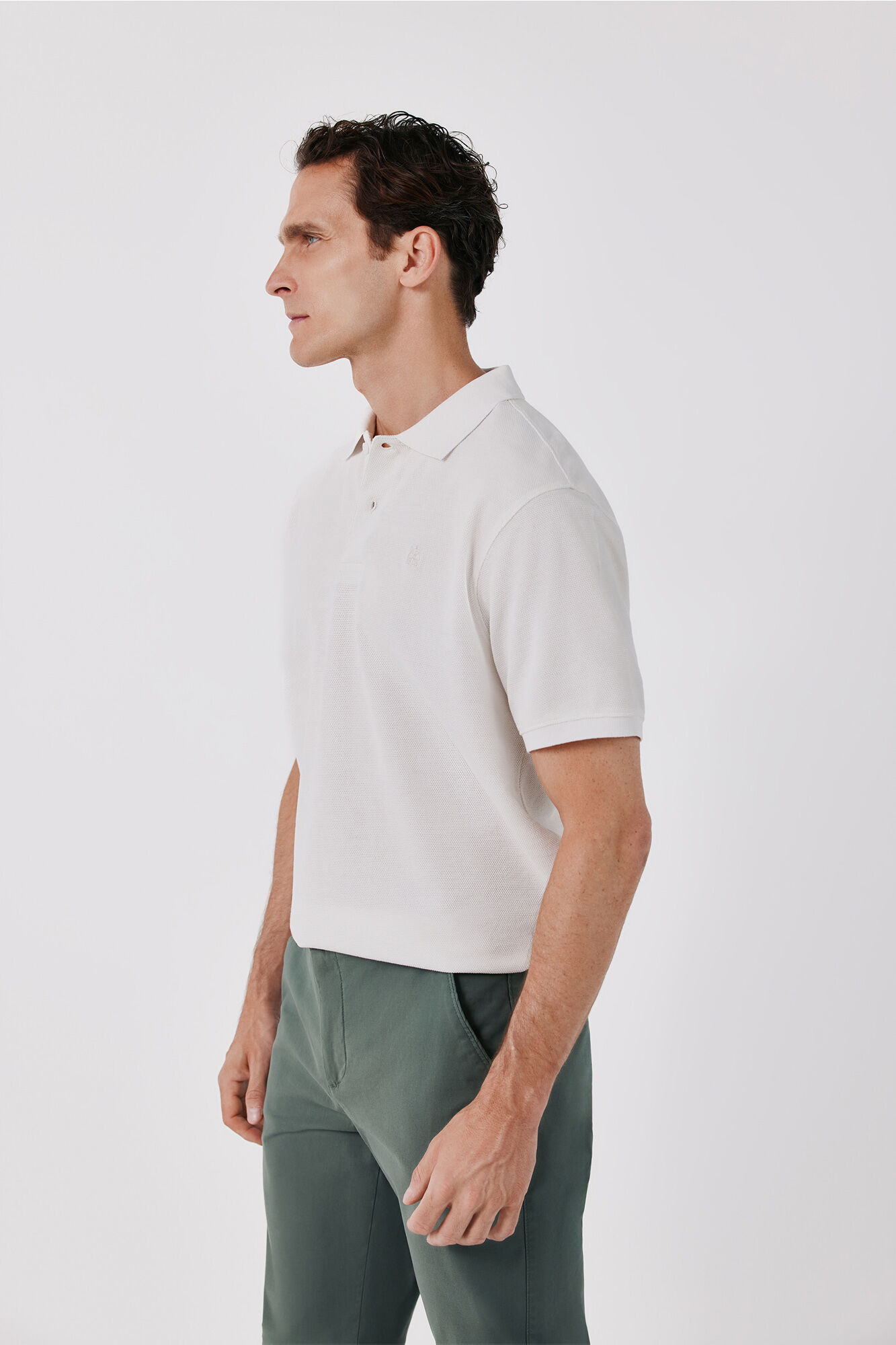 Cortefiel Polo with link structure Ivory