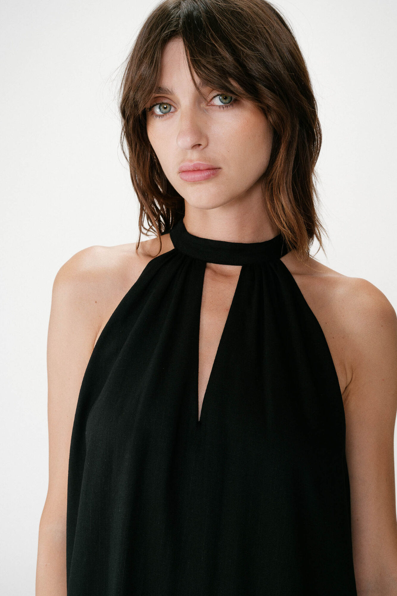 Grace & Mila Whola halterneck short dress