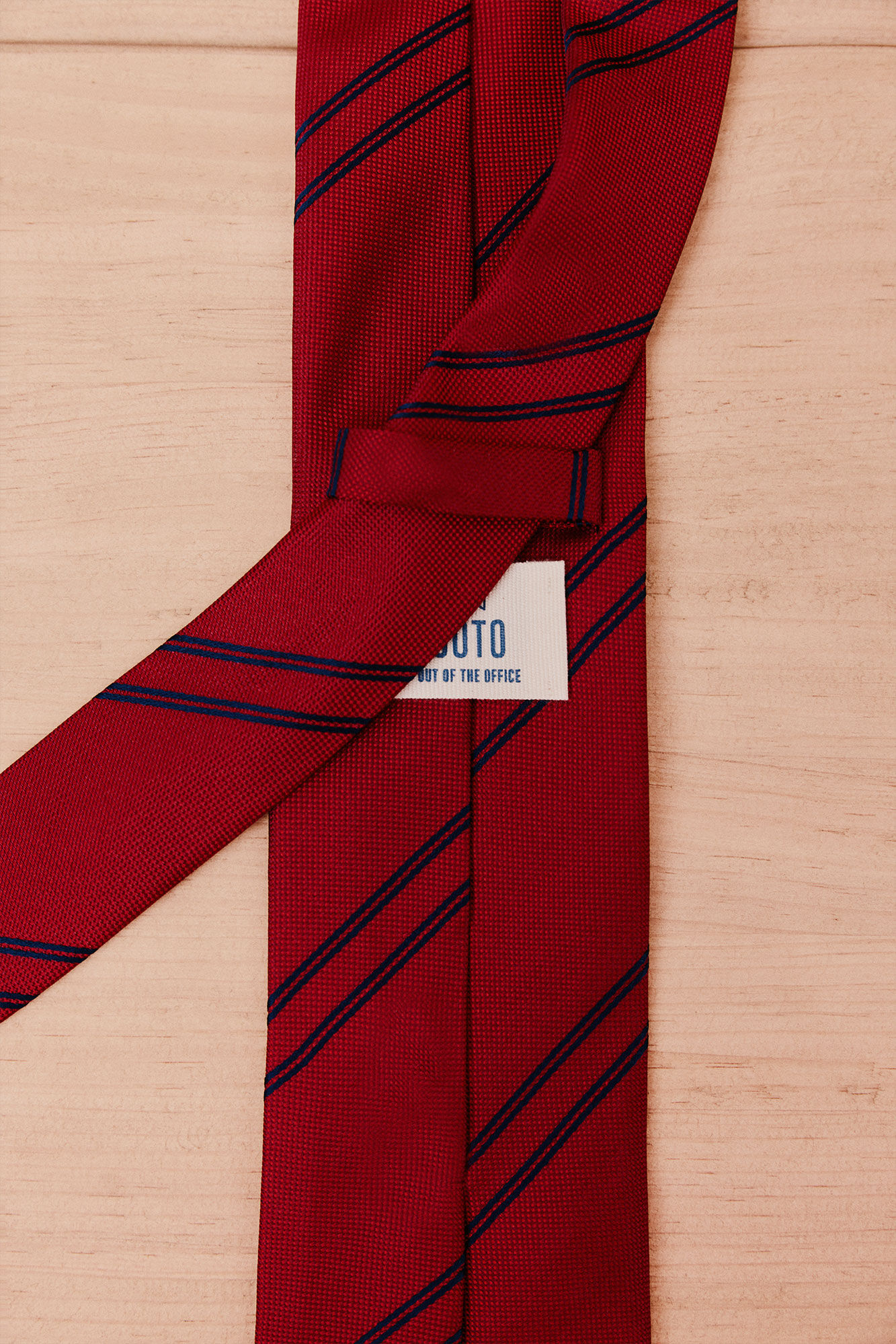 OOTO Natural silk tie Maroon