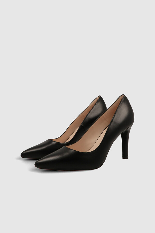 Cortefiel Basic pump in smooth leather Black