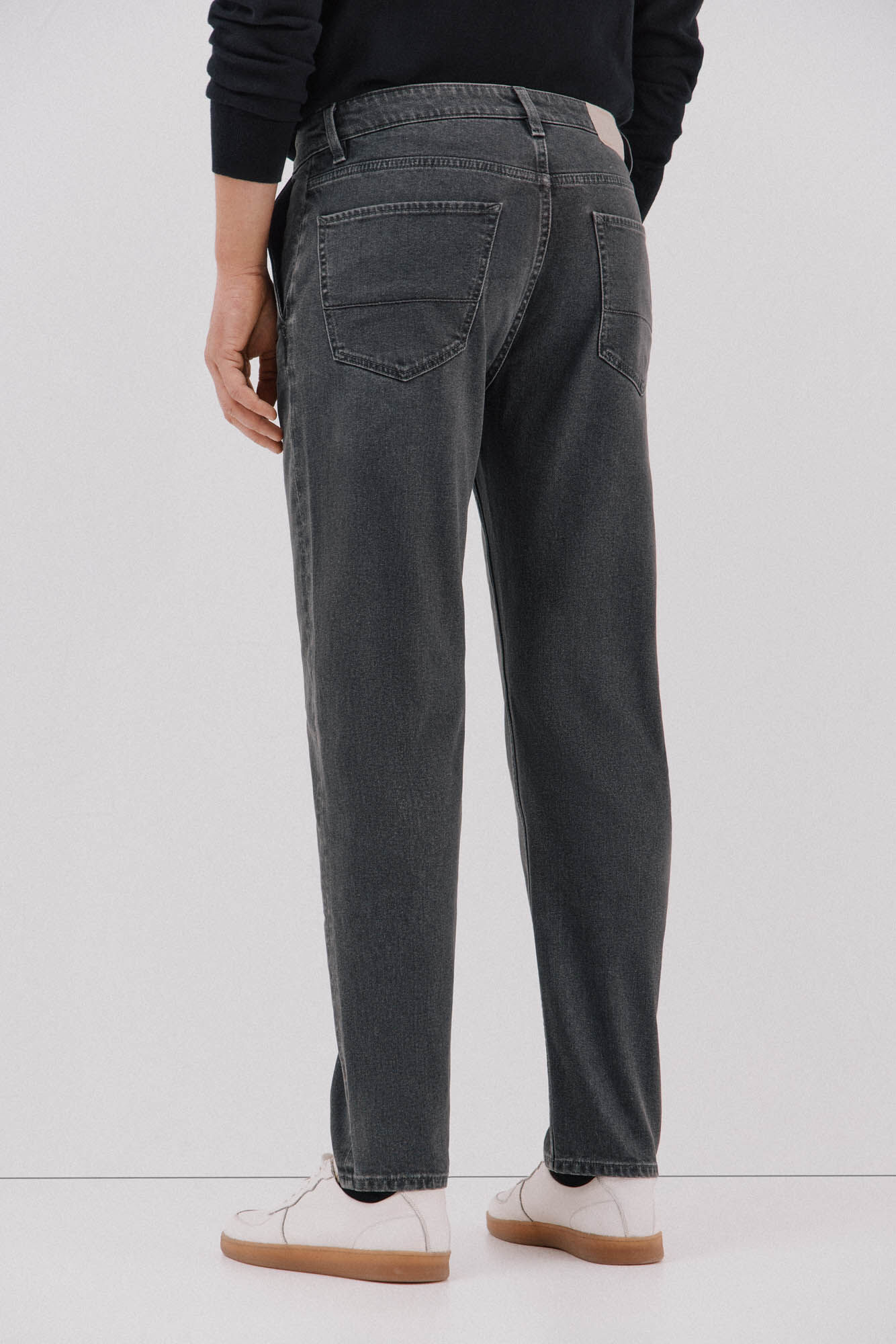 Cortefiel Tapered fit jeans Grey