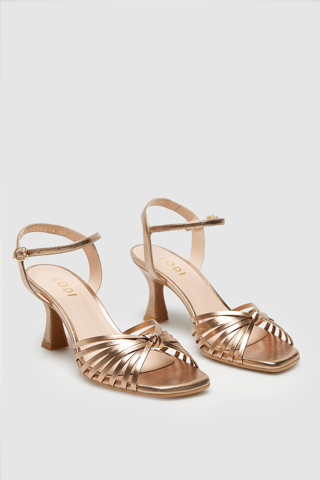 Lodi Sand&aacute;lias de mulher em pele  Dourado