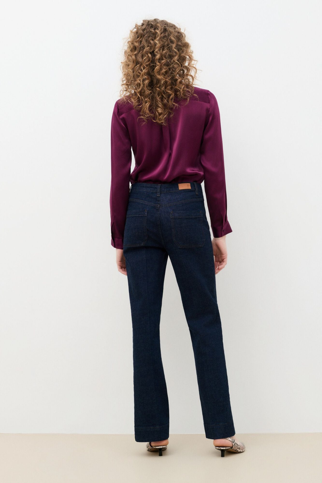 Caroll Pantal&oacute;n vaquero flare