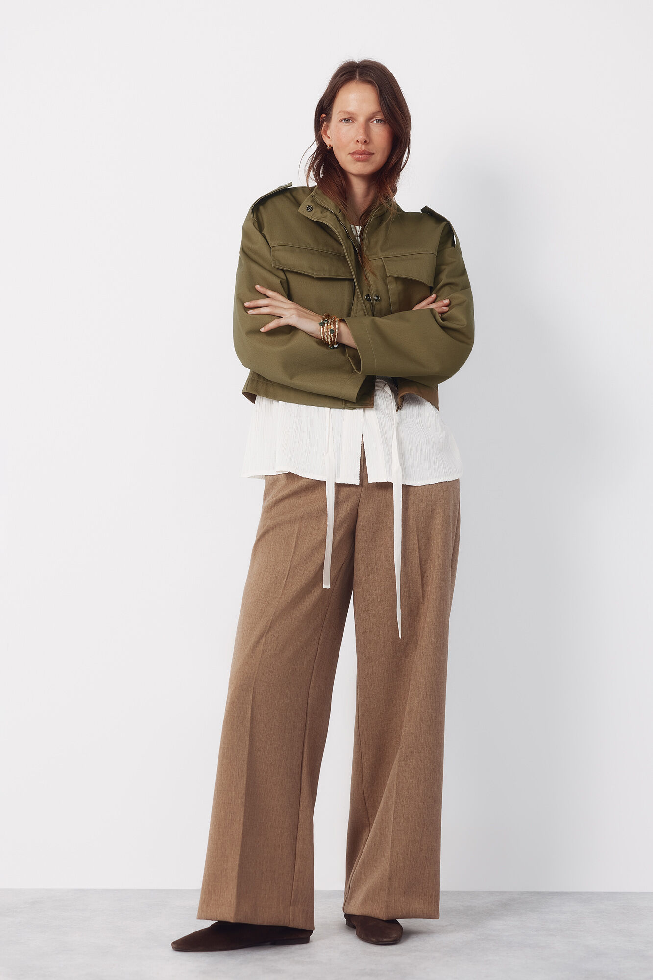 Cortefiel Cazadora corta con bolsillos