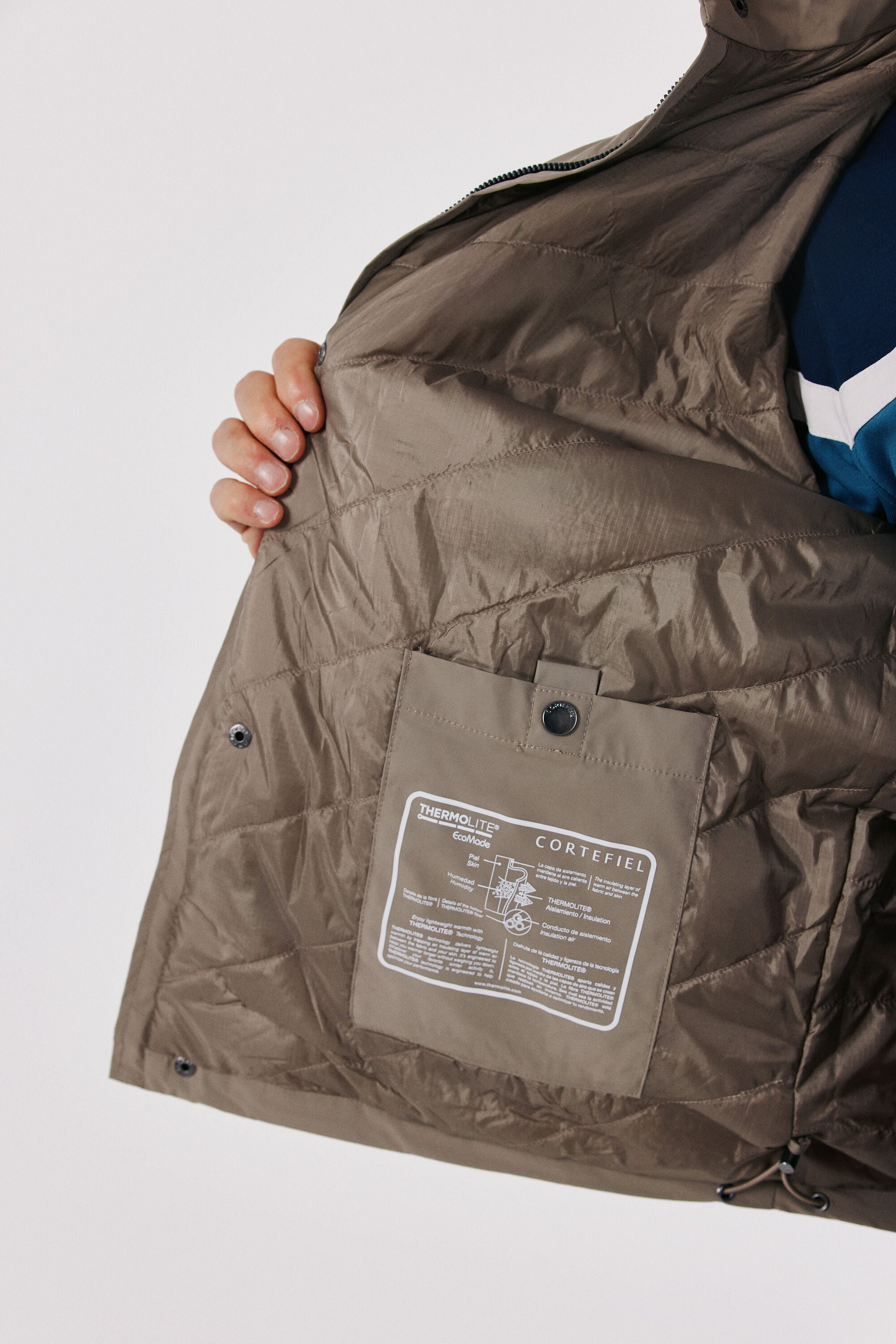 Cortefiel 4-pocket technical jacket Brown