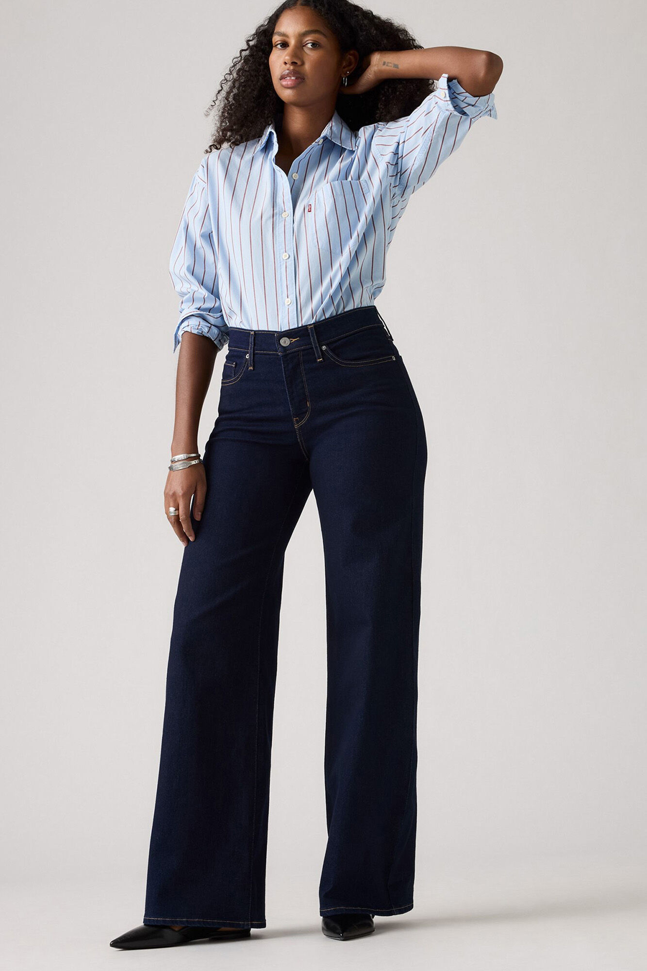 Levi's Jeans 318&trade; modeladora perna larga Azul