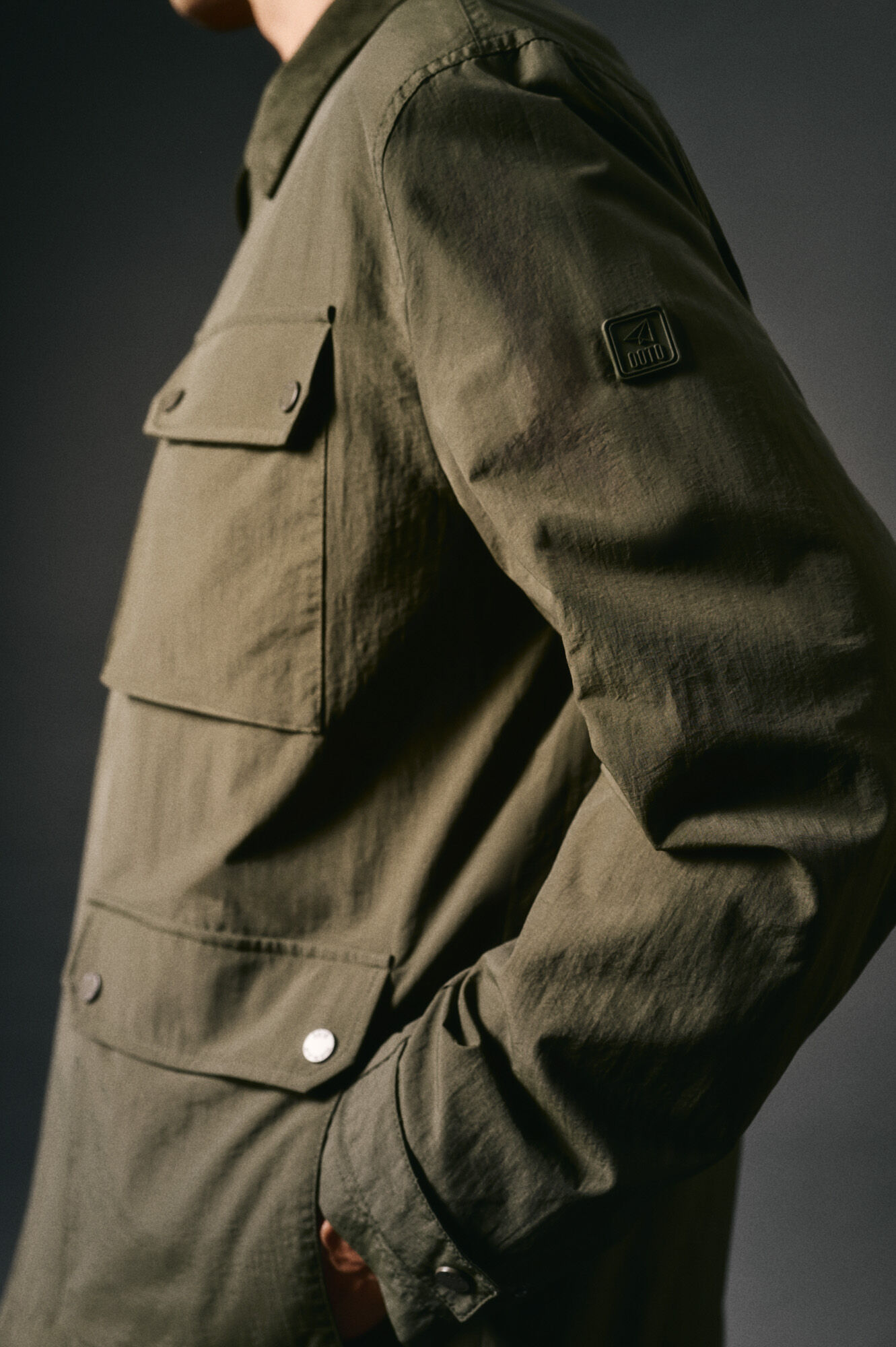 OOTO Jaqueta de campo com quatro bolsos Verde