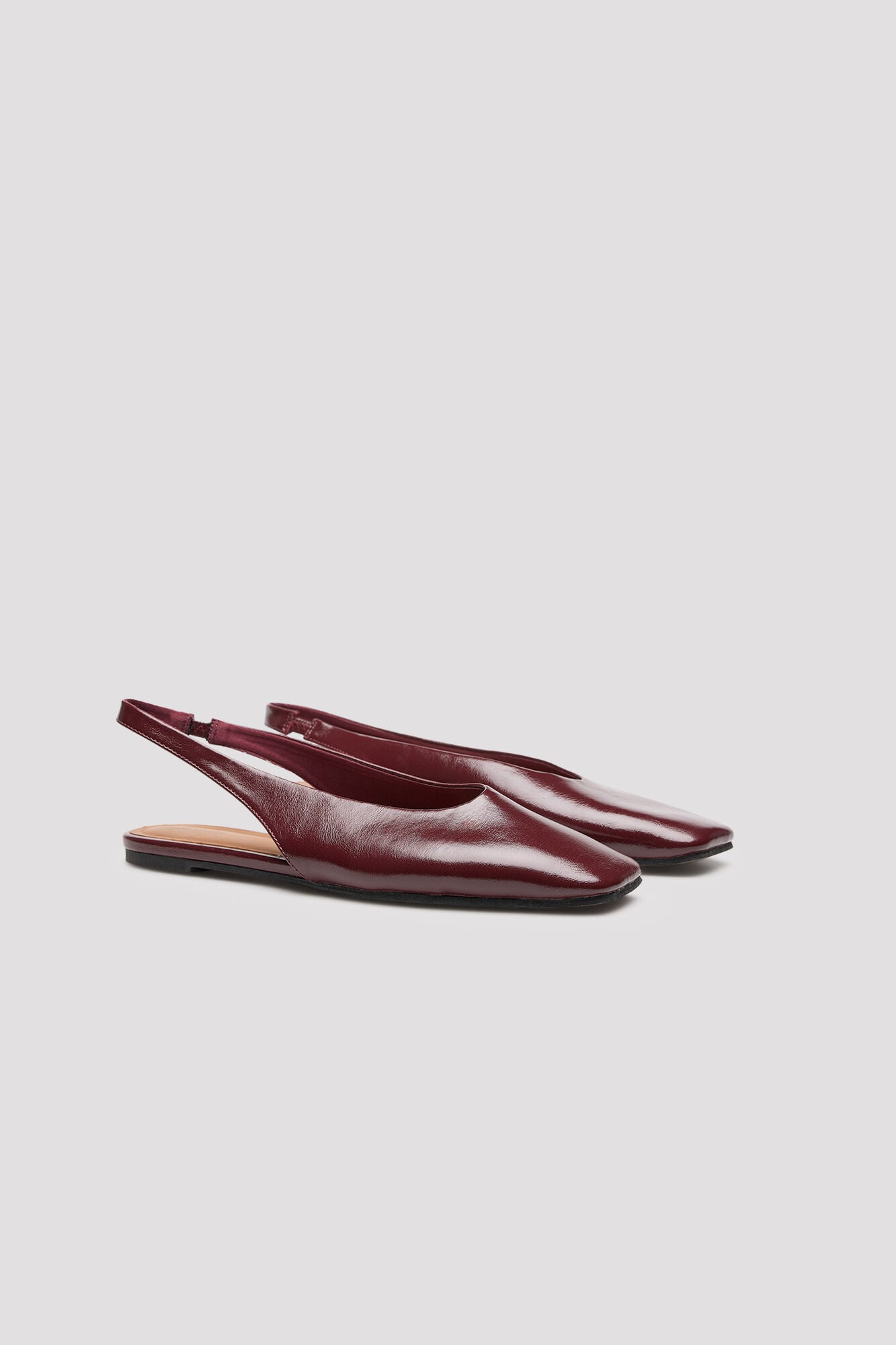 Cortefiel Square toe mule ballet flats Maroon