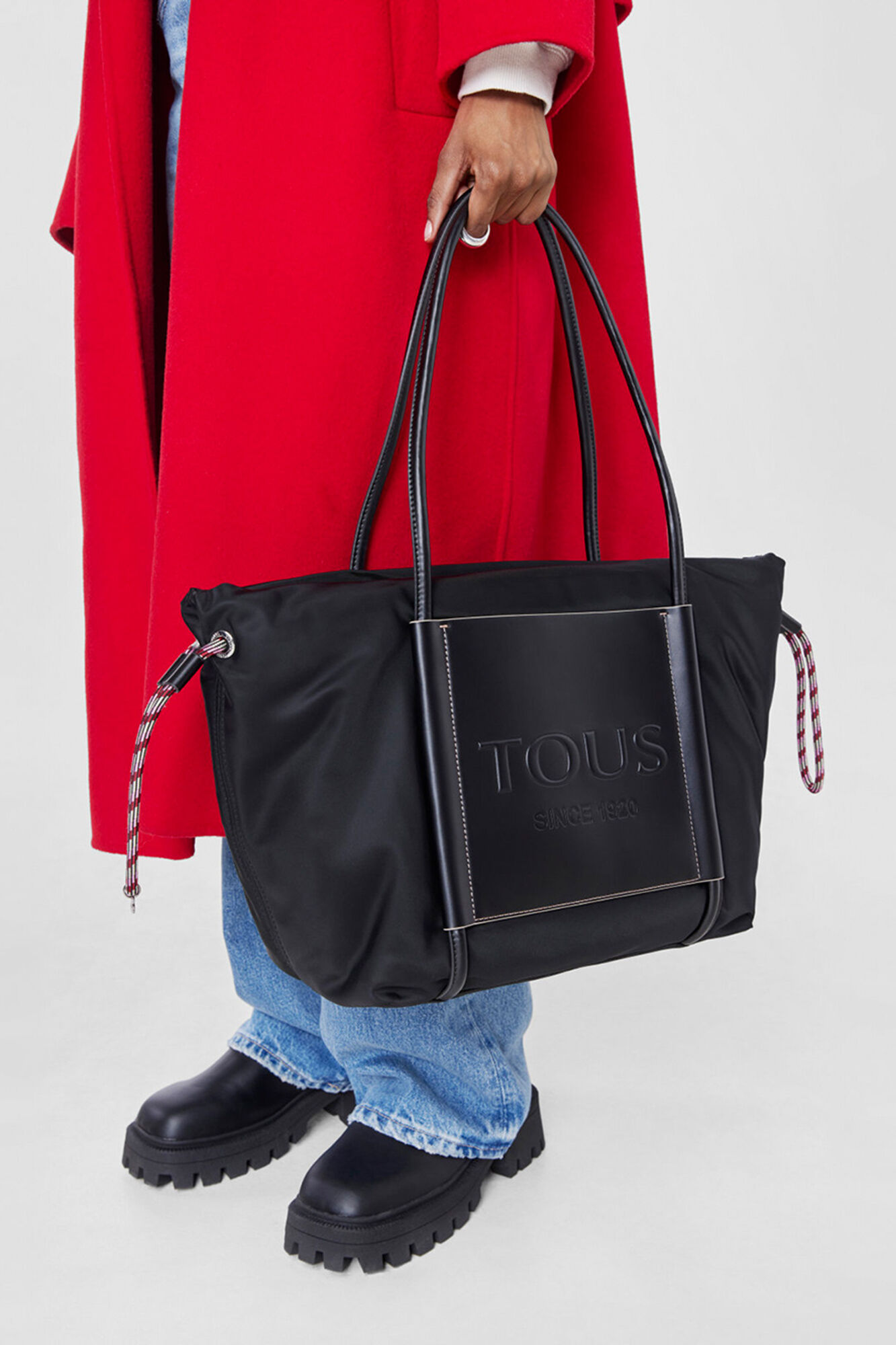 Tous Empire Soft Large Carrycot Black