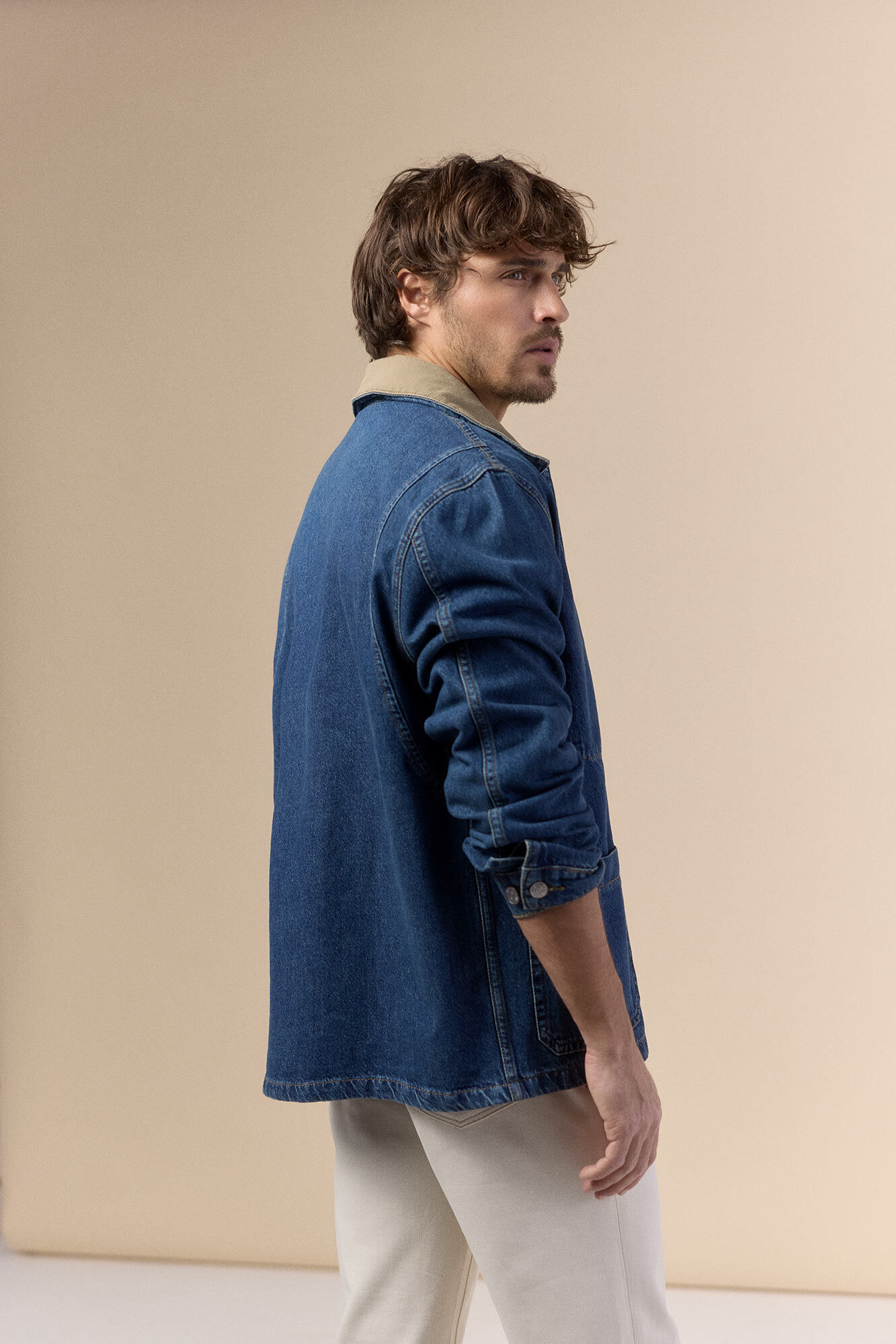 OOTO Blus&atilde;o worker em denim