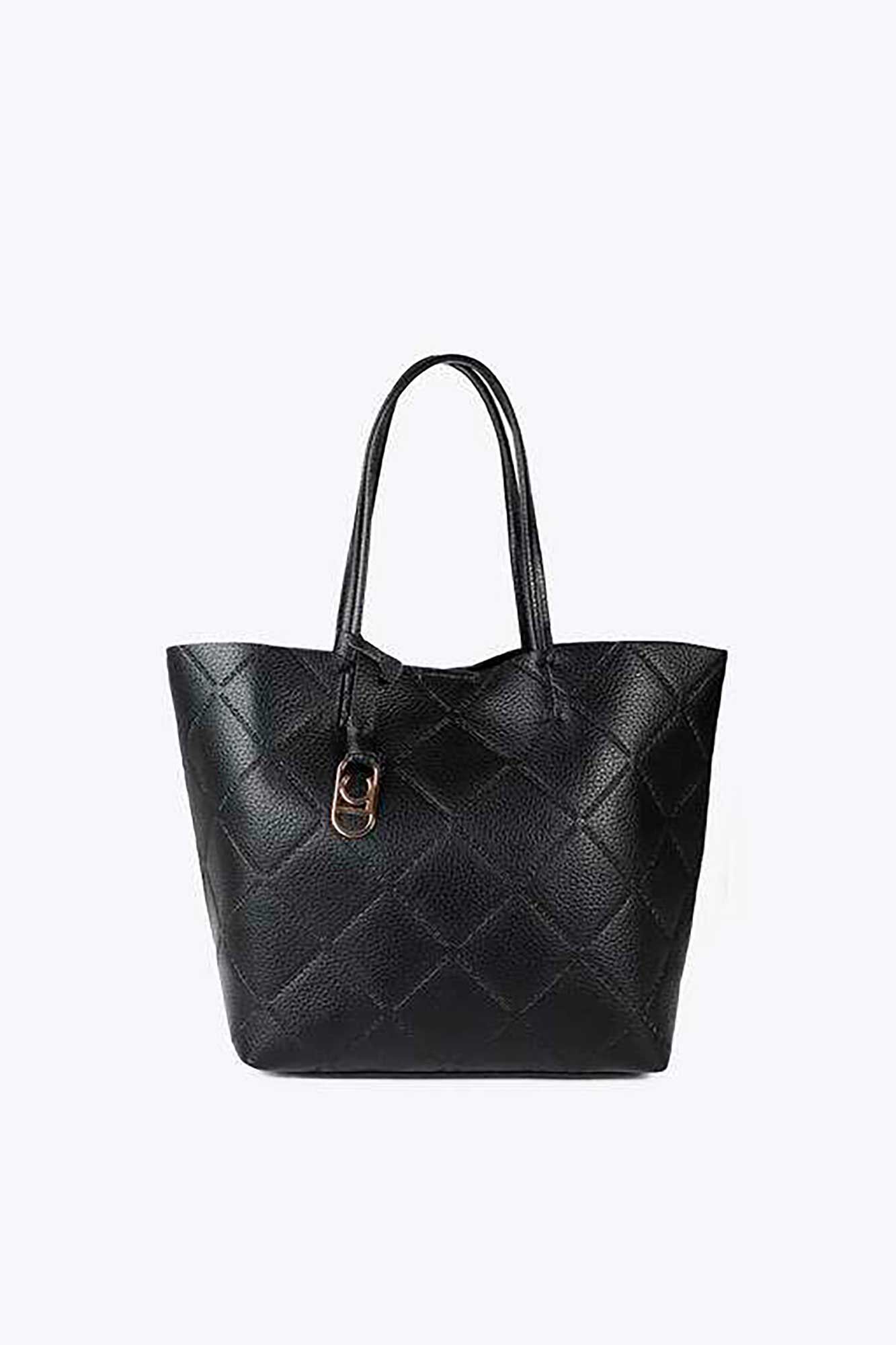 Lola Casademunt Comprador de monograma