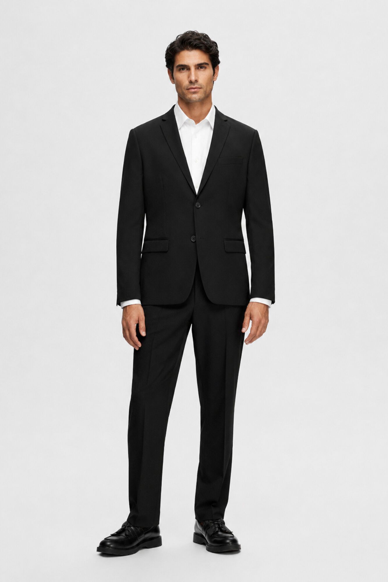 Selected Americana de traje Slim Fit confeccionada con materiales reciclados.