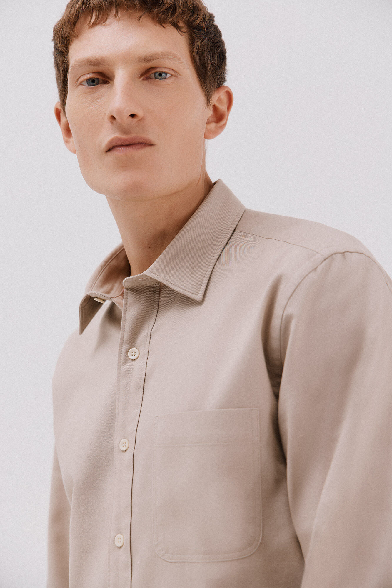 Cortefiel Camisa gabardina Tencel Beige