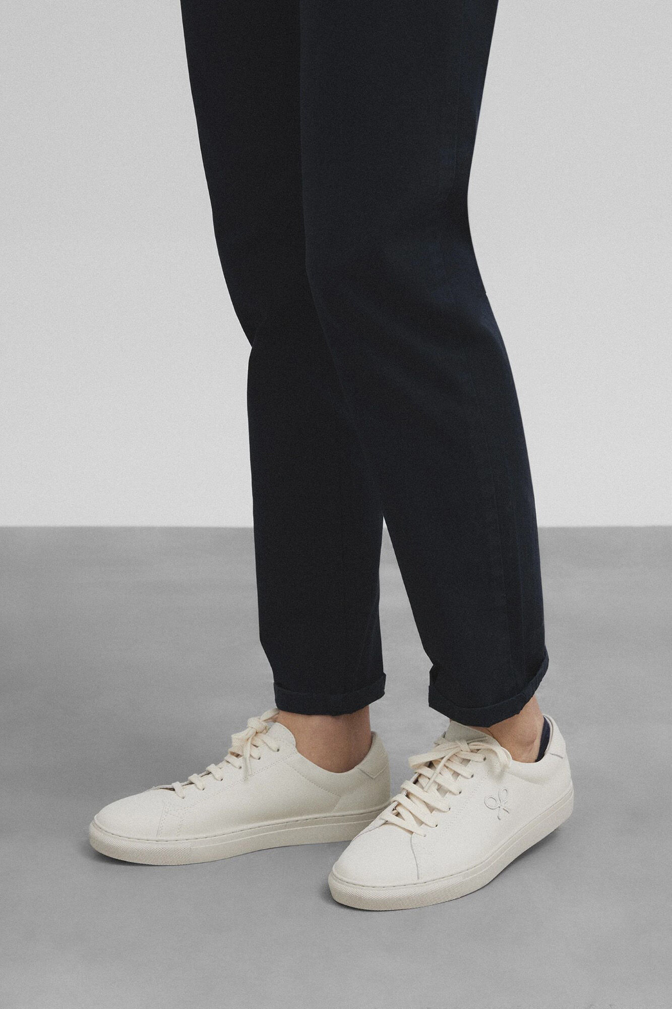 Silbon Zapatilla Clasica Blanca Para Hombre De SILBON Zapatilla