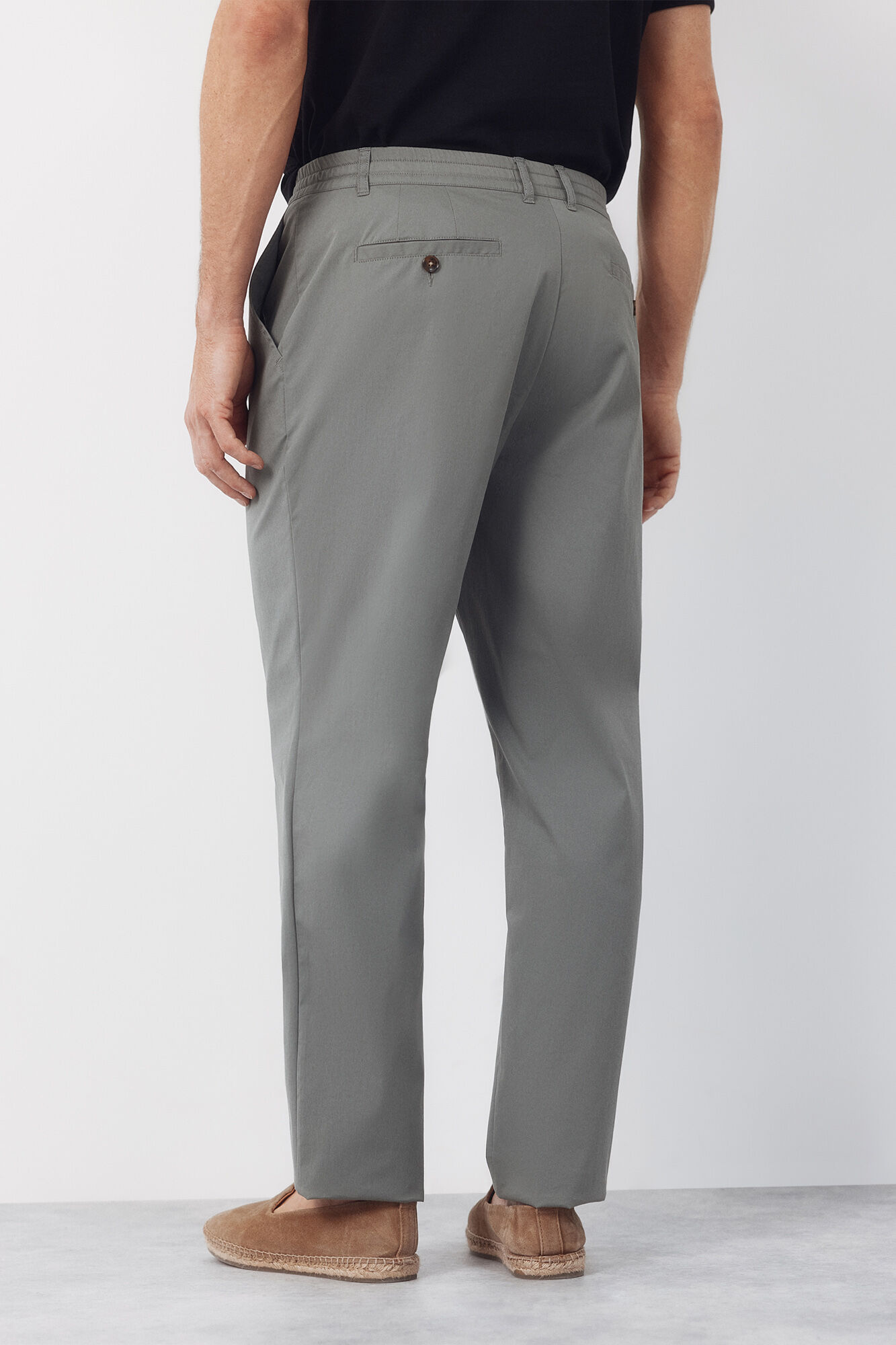 Cortefiel Technical chinos trousers with tapered laces Kaki