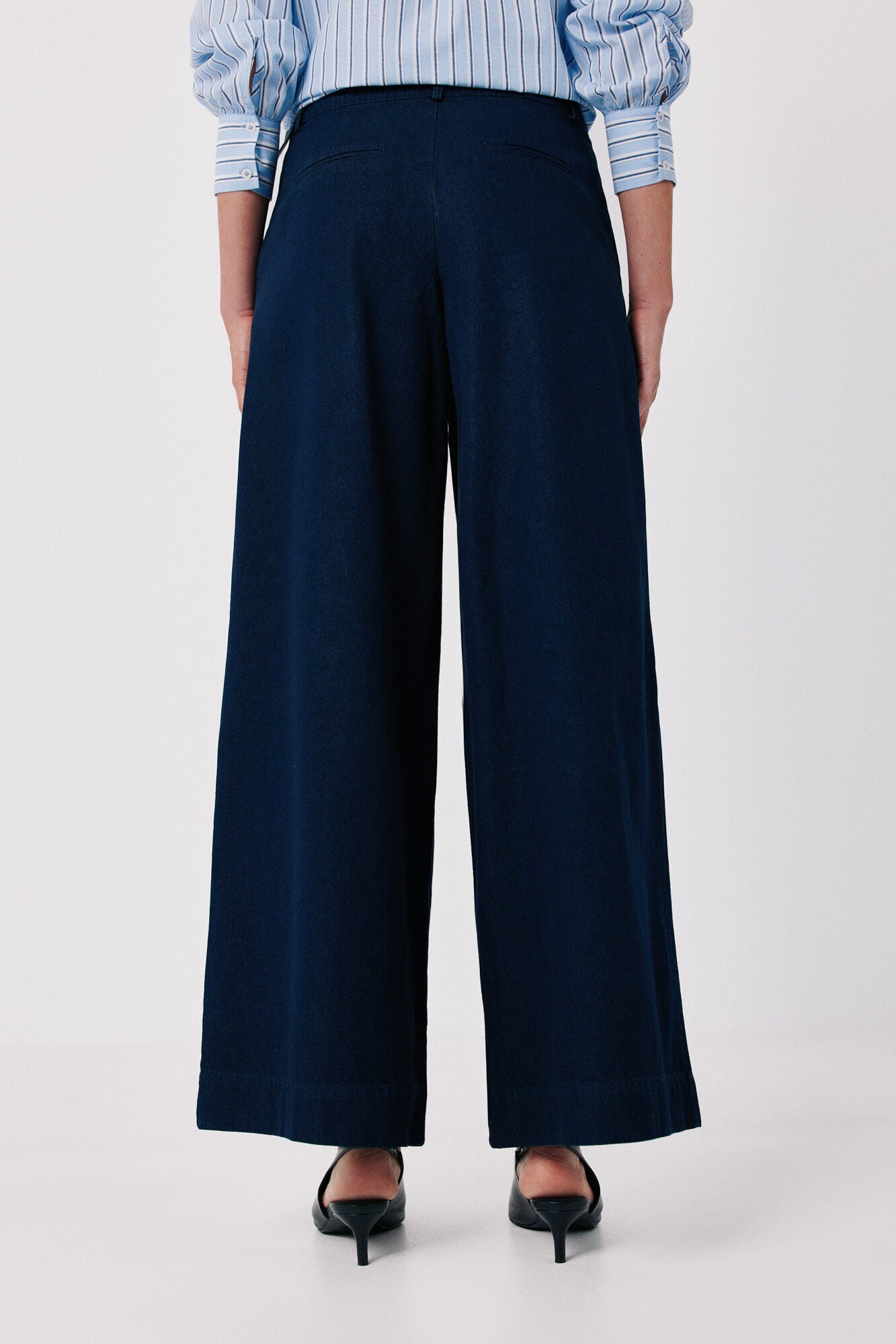 Cortefiel Tailored jeans Blue
