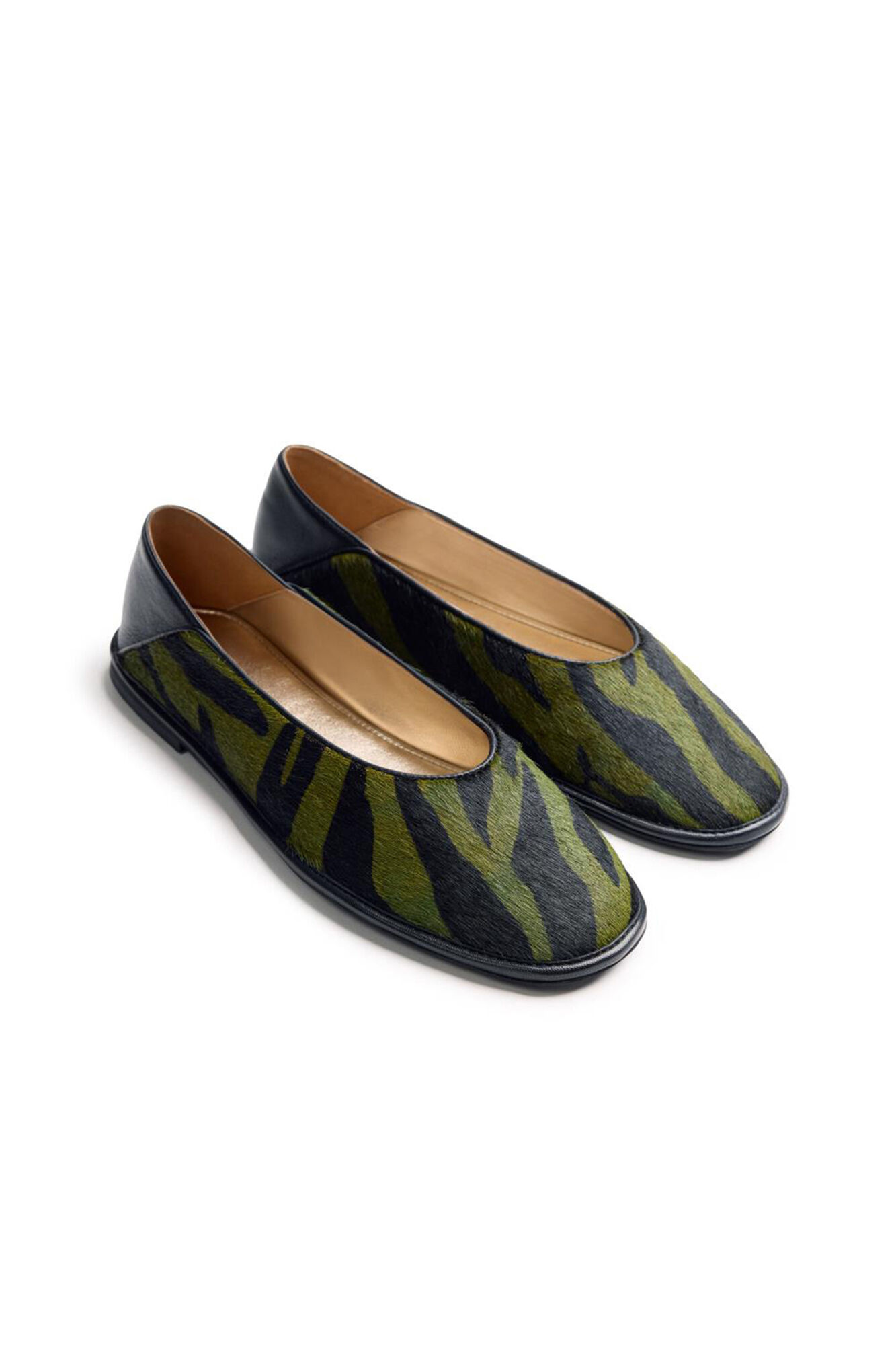 Gioseppo Sabrinas de couro por Melyssa Pinto Impress&atilde;o