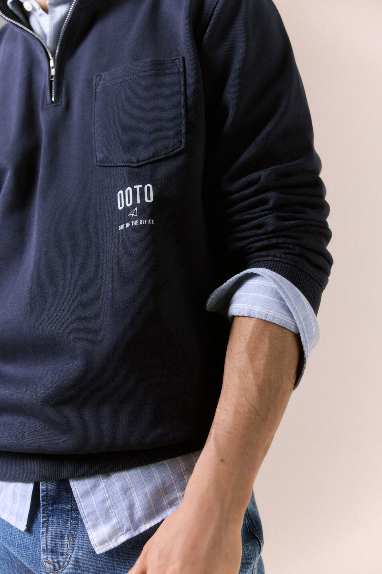 OOTO Vespa neck sweatshirt