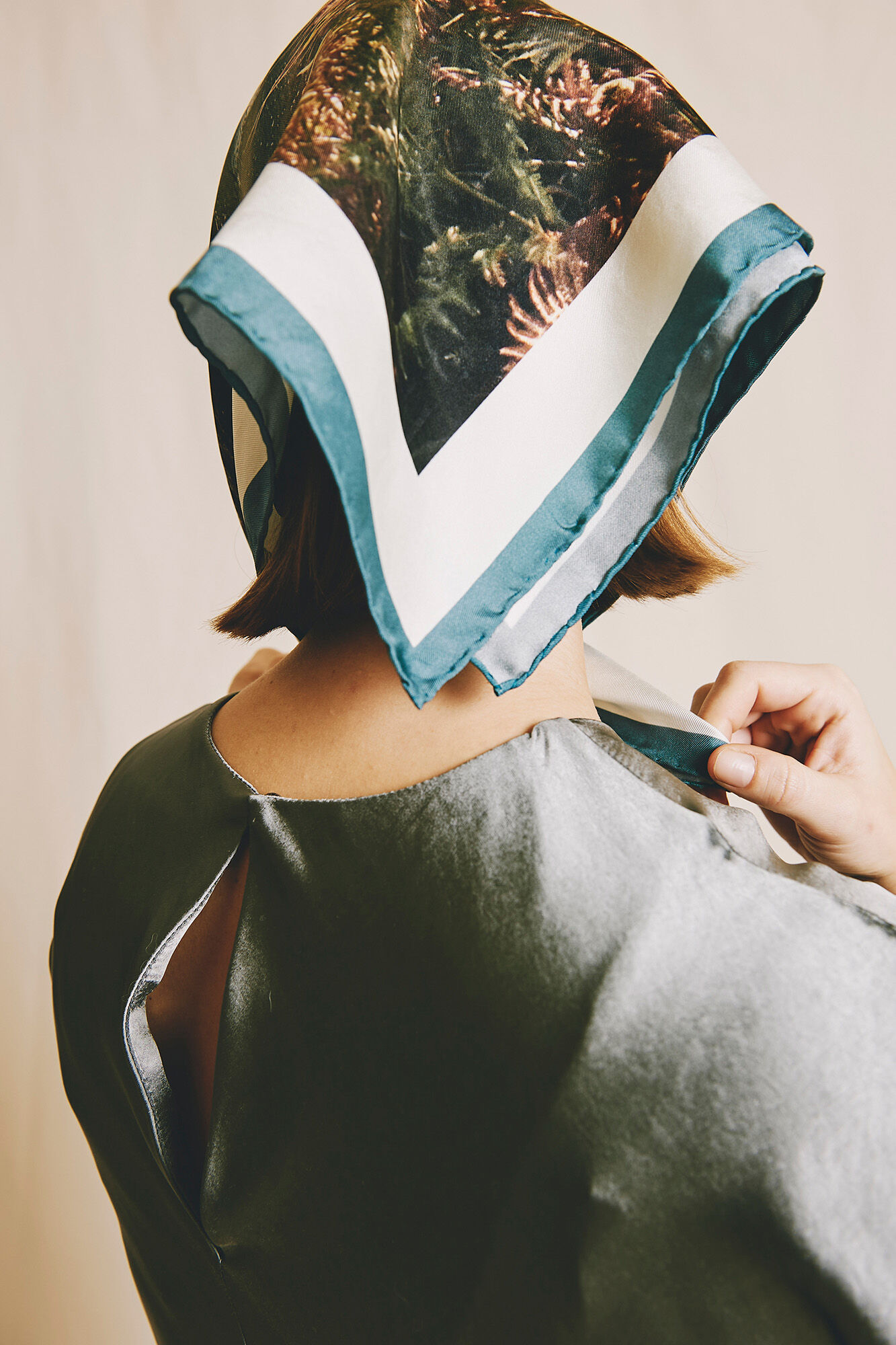 Zubi Pa&ntilde;uelo Seda Pragueira 65 x 65 Estampado azul