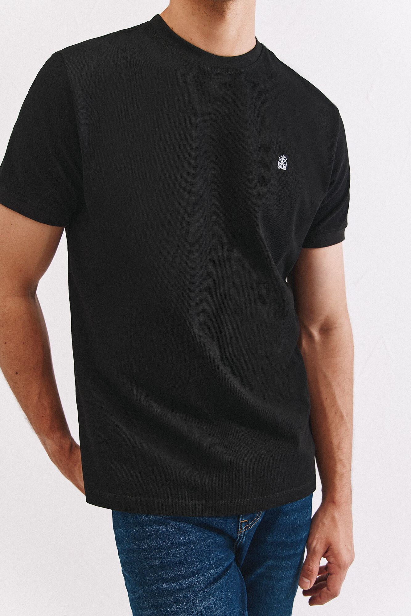 Cortefiel Basic piqu&eacute; t-shirt Black