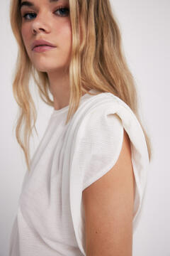 Cortefiel T-shirt with shoulder pads White