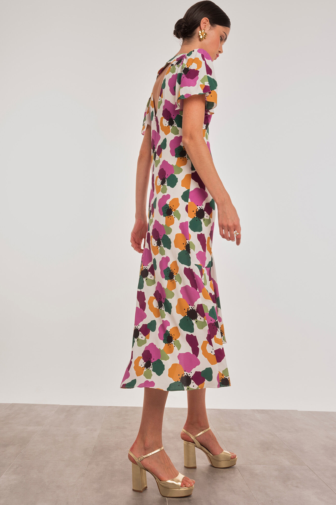 Dolores Promesas Vestido midi con volante Multicolor