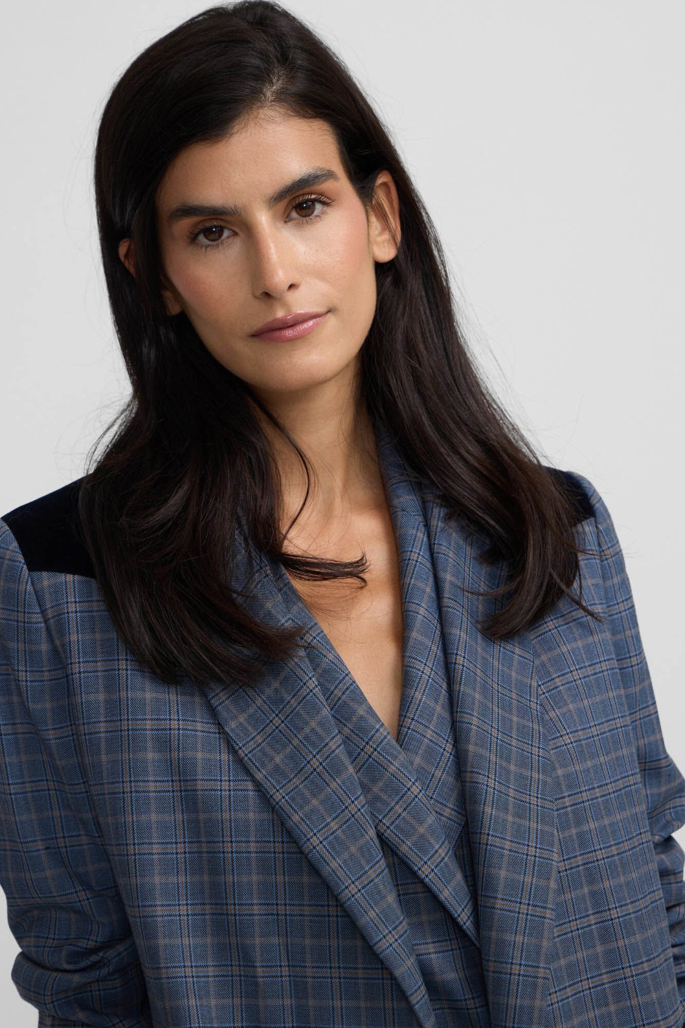 Silbon Americana detalles terciopelo cuadros