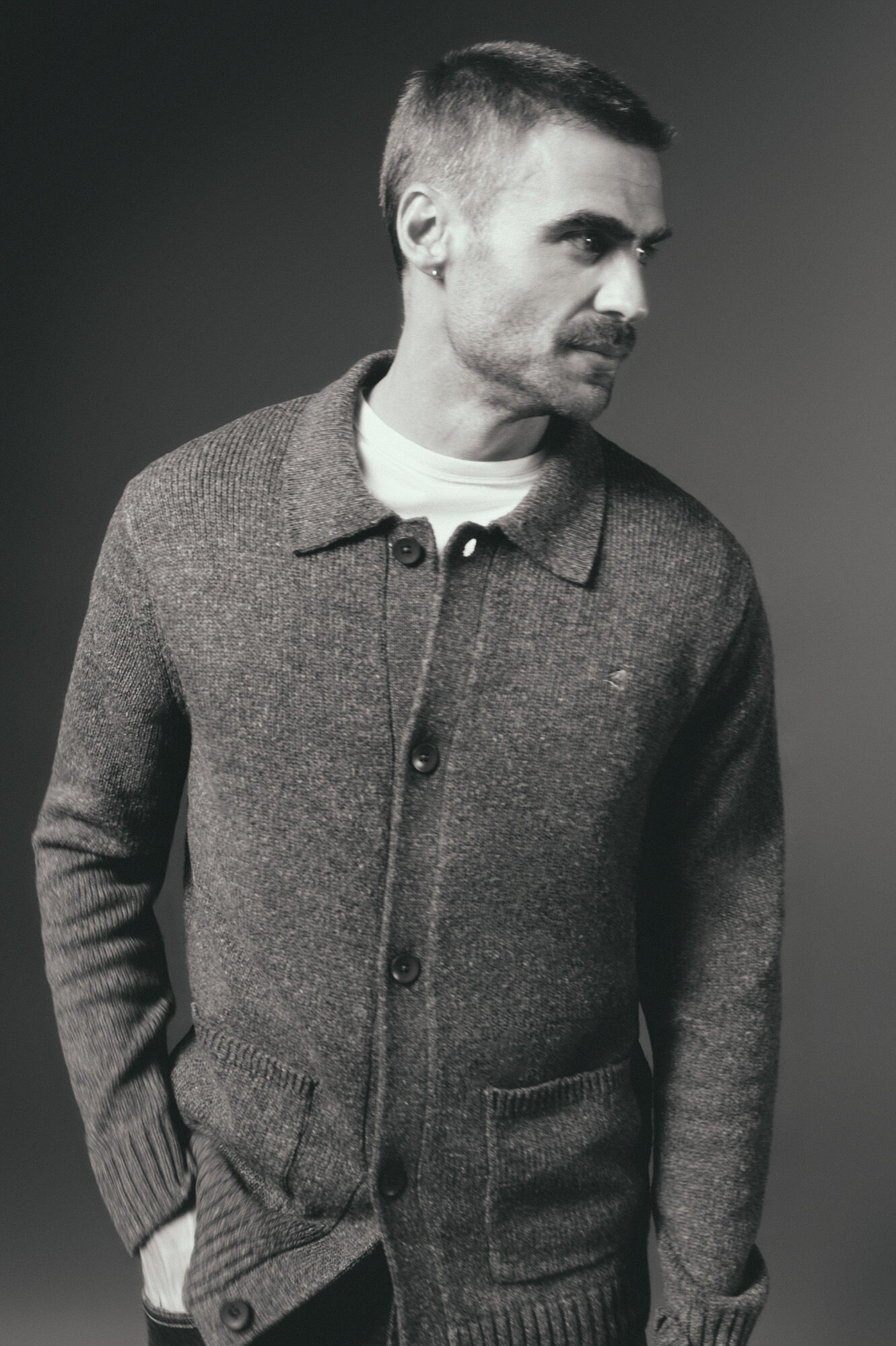 OOTO Casaco de malha bot&otilde;es e dois bolsos Cinzento