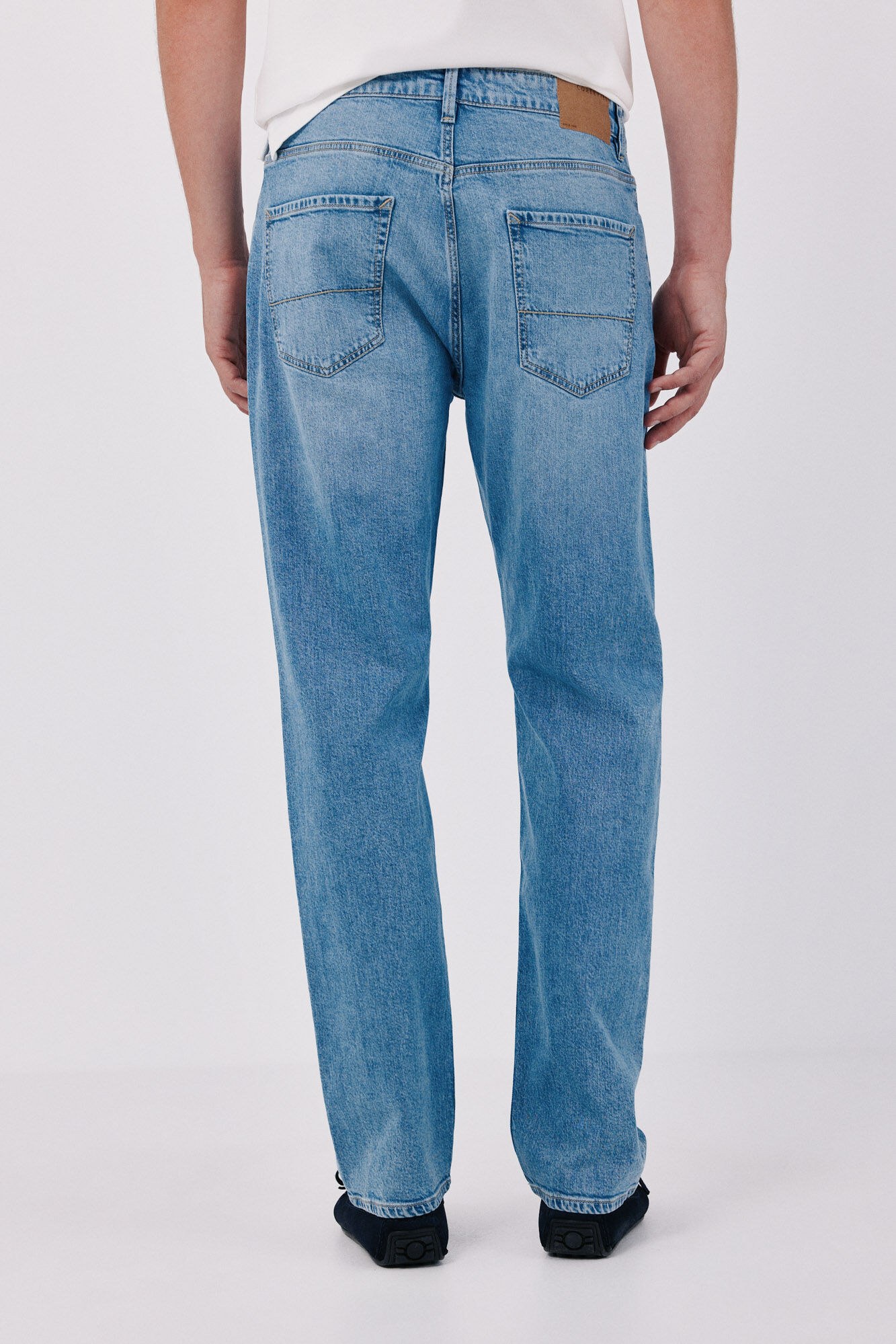 Cortefiel Lightweight regular jeans Blue
