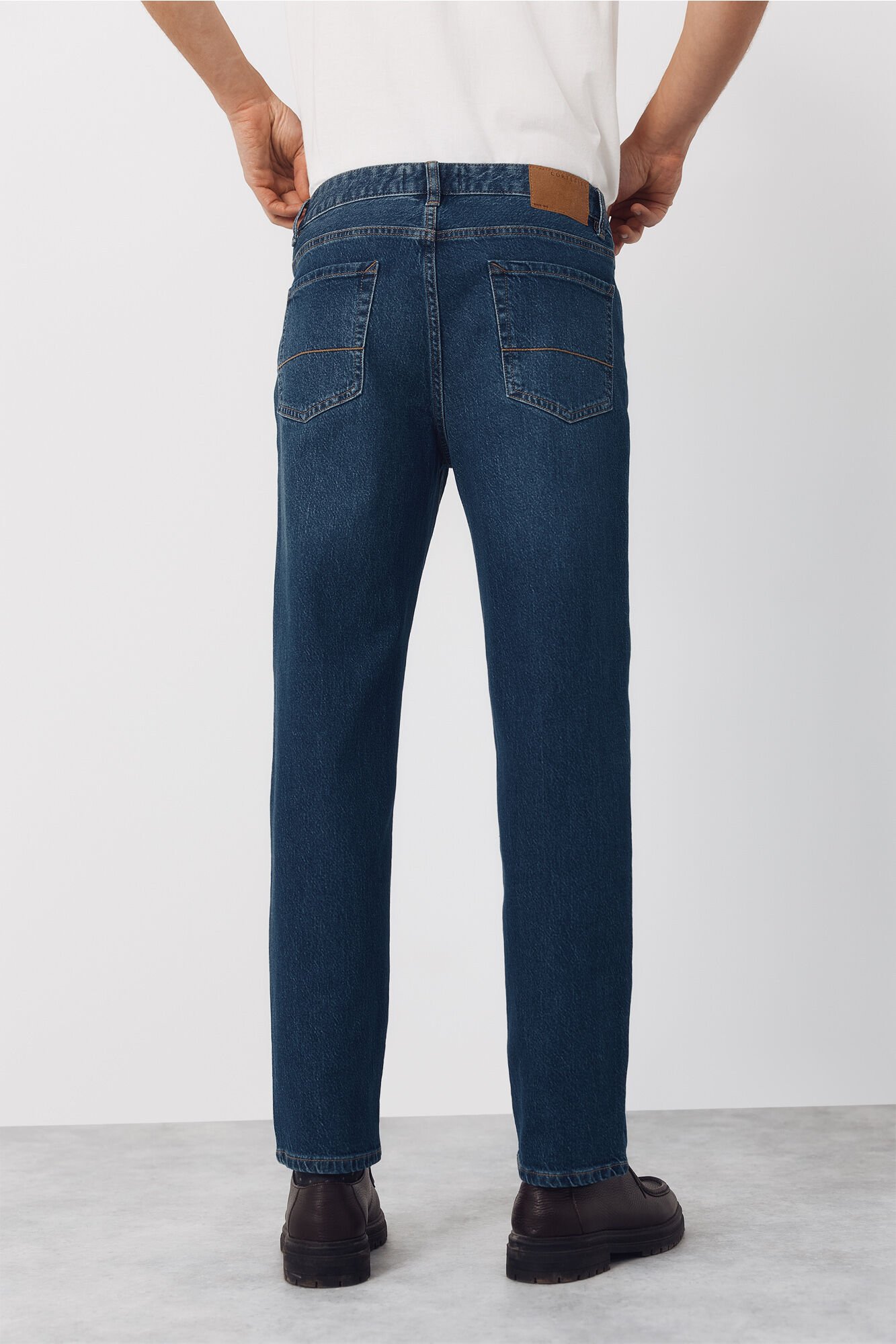 Cortefiel Straight fit jeans Blue