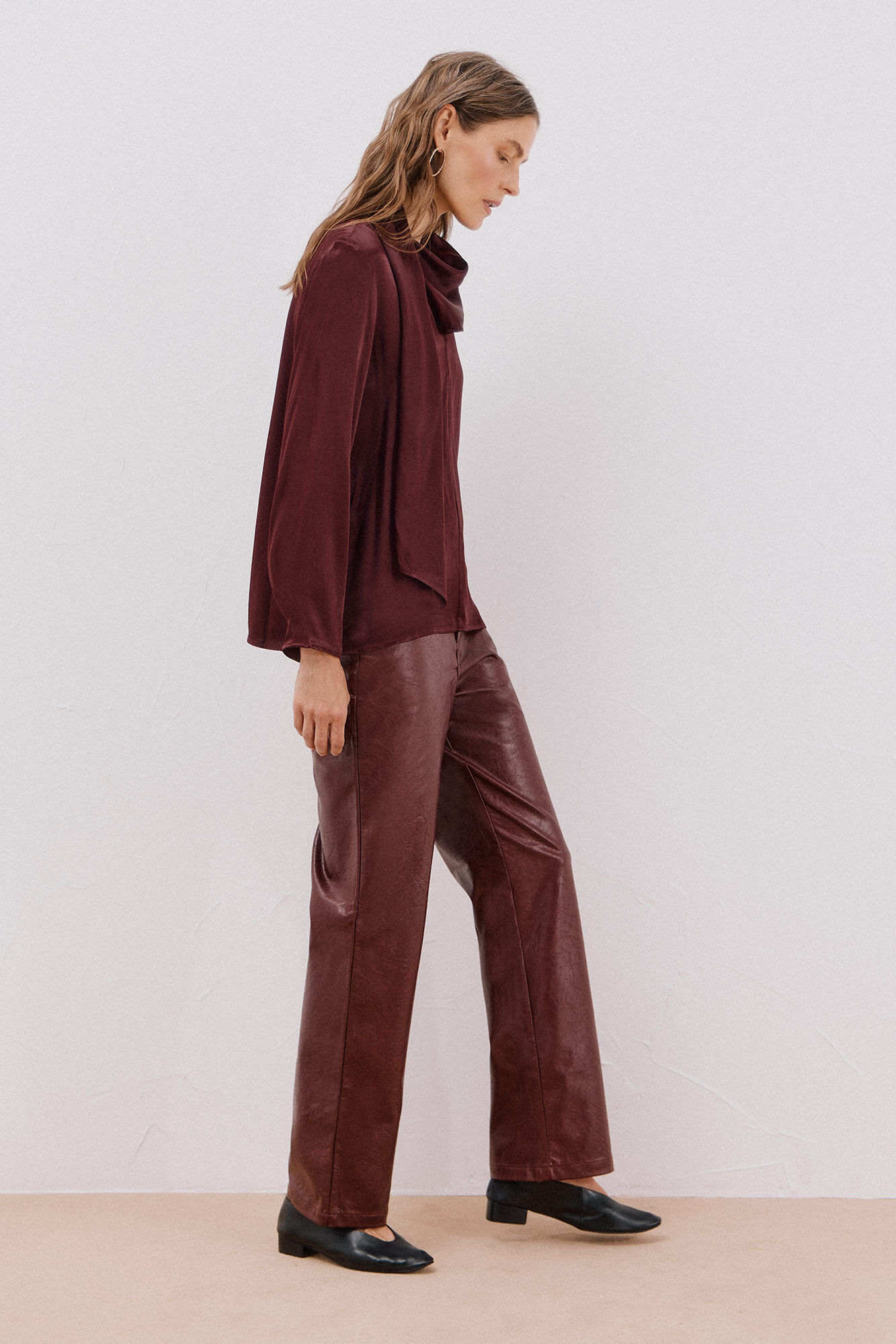 Cortefiel Bow bow or tie Maroon