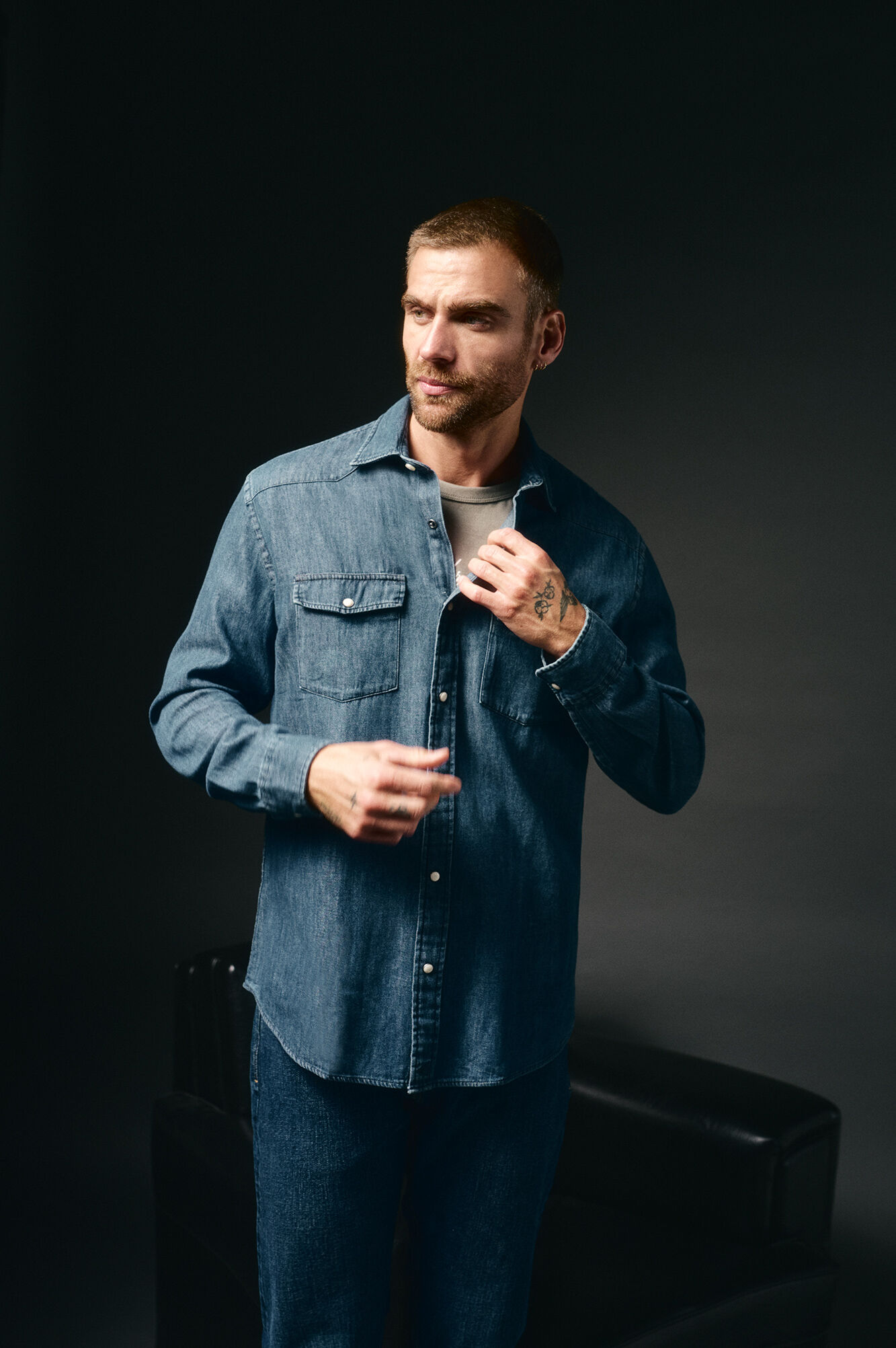 OOTO Camisa jeans com bolsos Azul