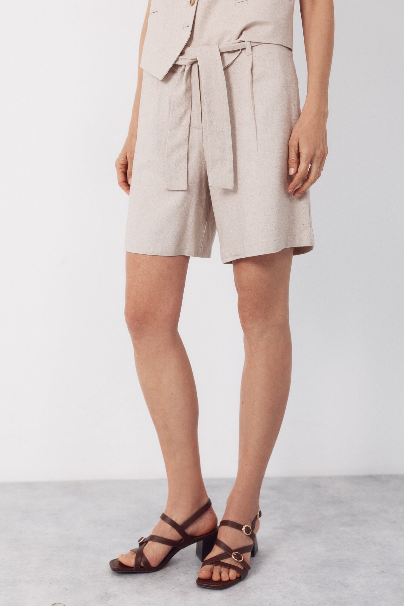 Cortefiel Linen bermuda shorts shorts