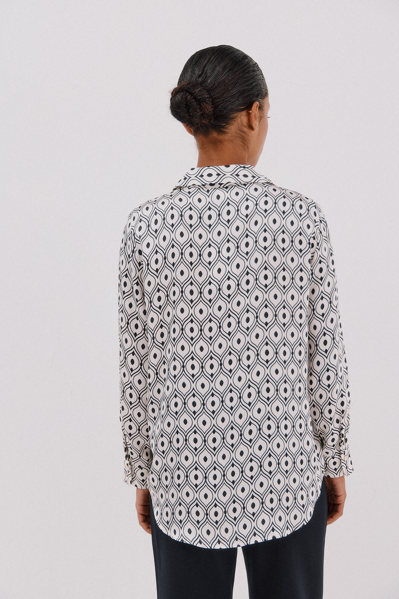 Cortefiel Satin-finish shirt Printed white