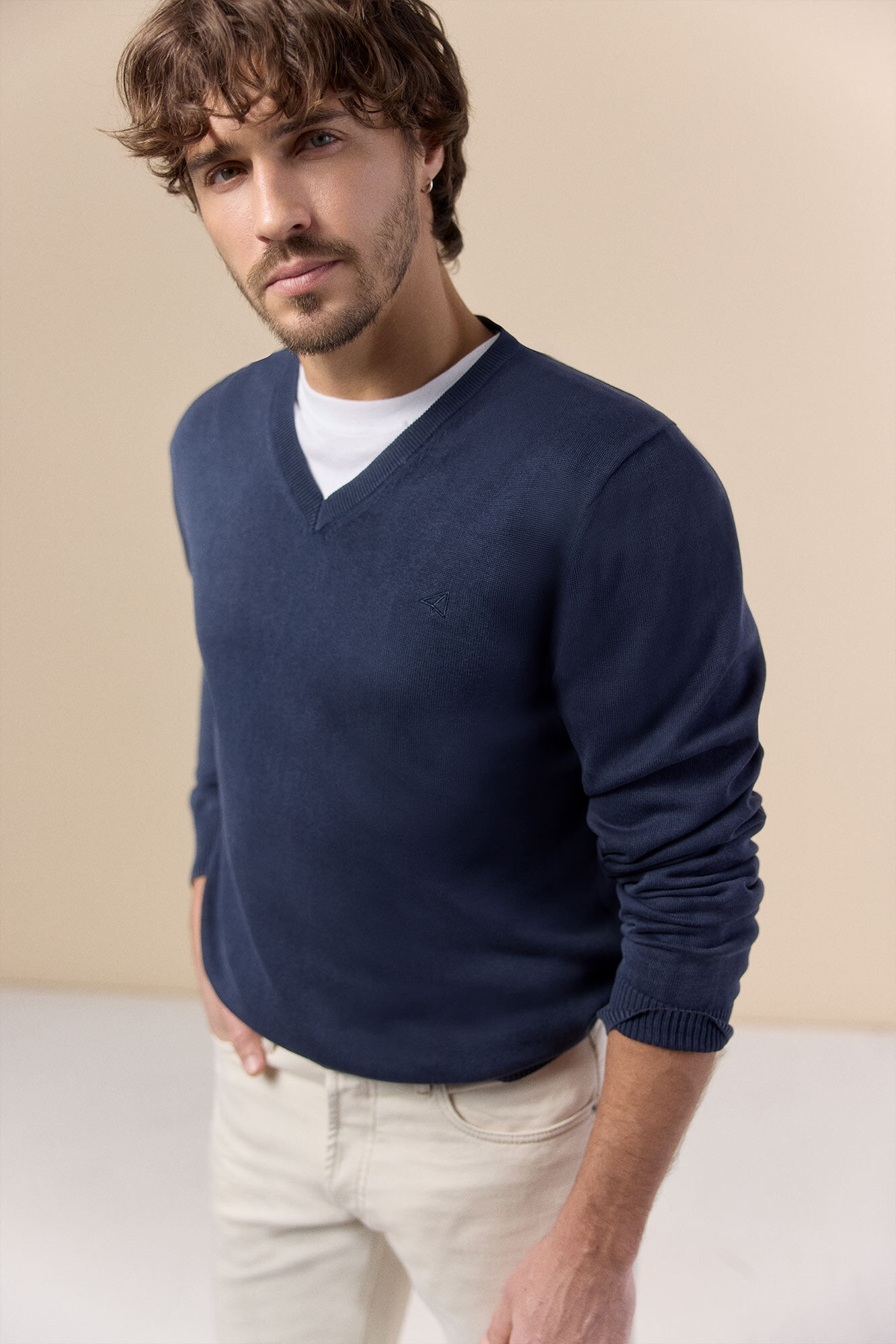 OOTO Jersey cuello pico algod&oacute;n lavado