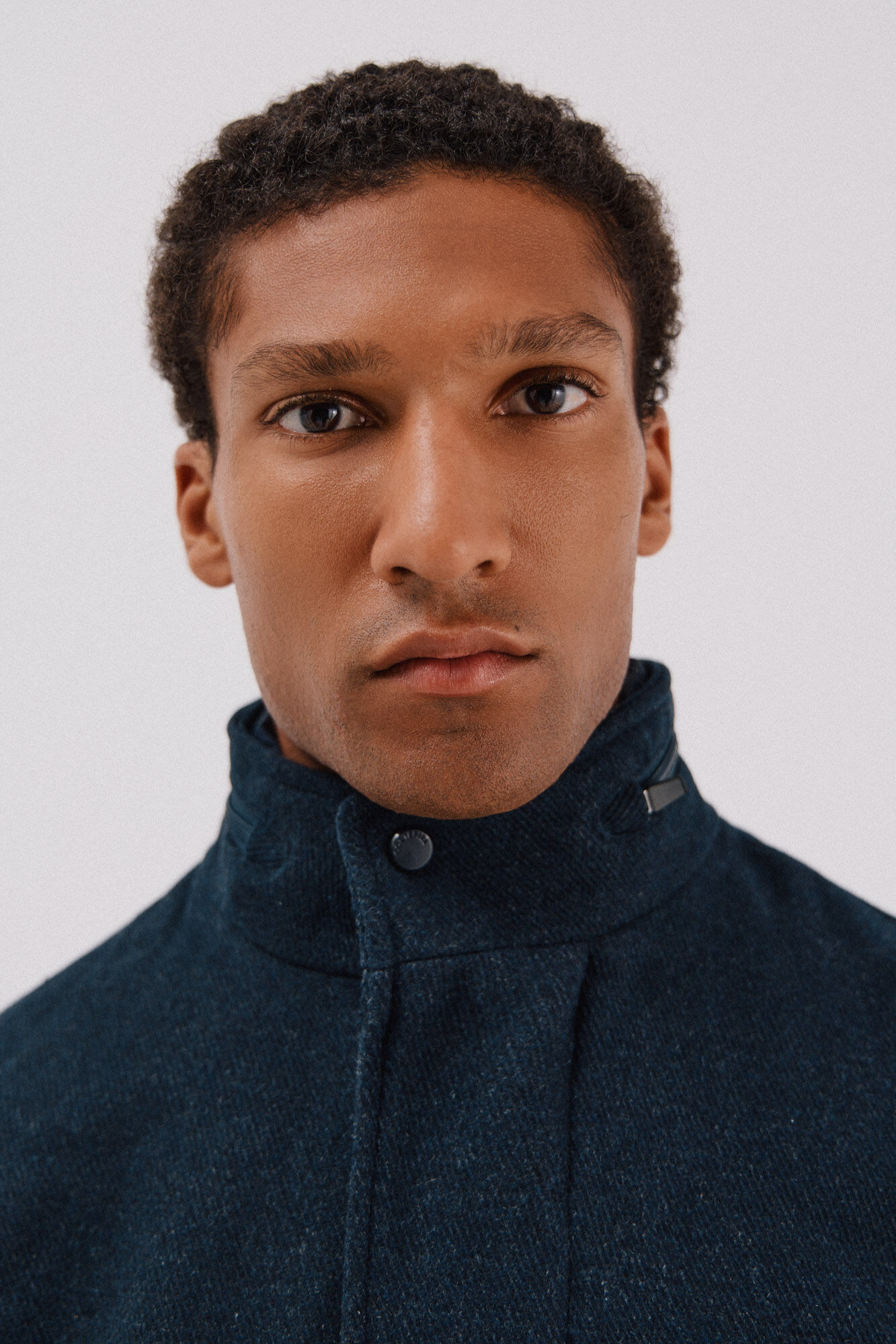 Cortefiel Abrigo vistas desmontables Azul marino