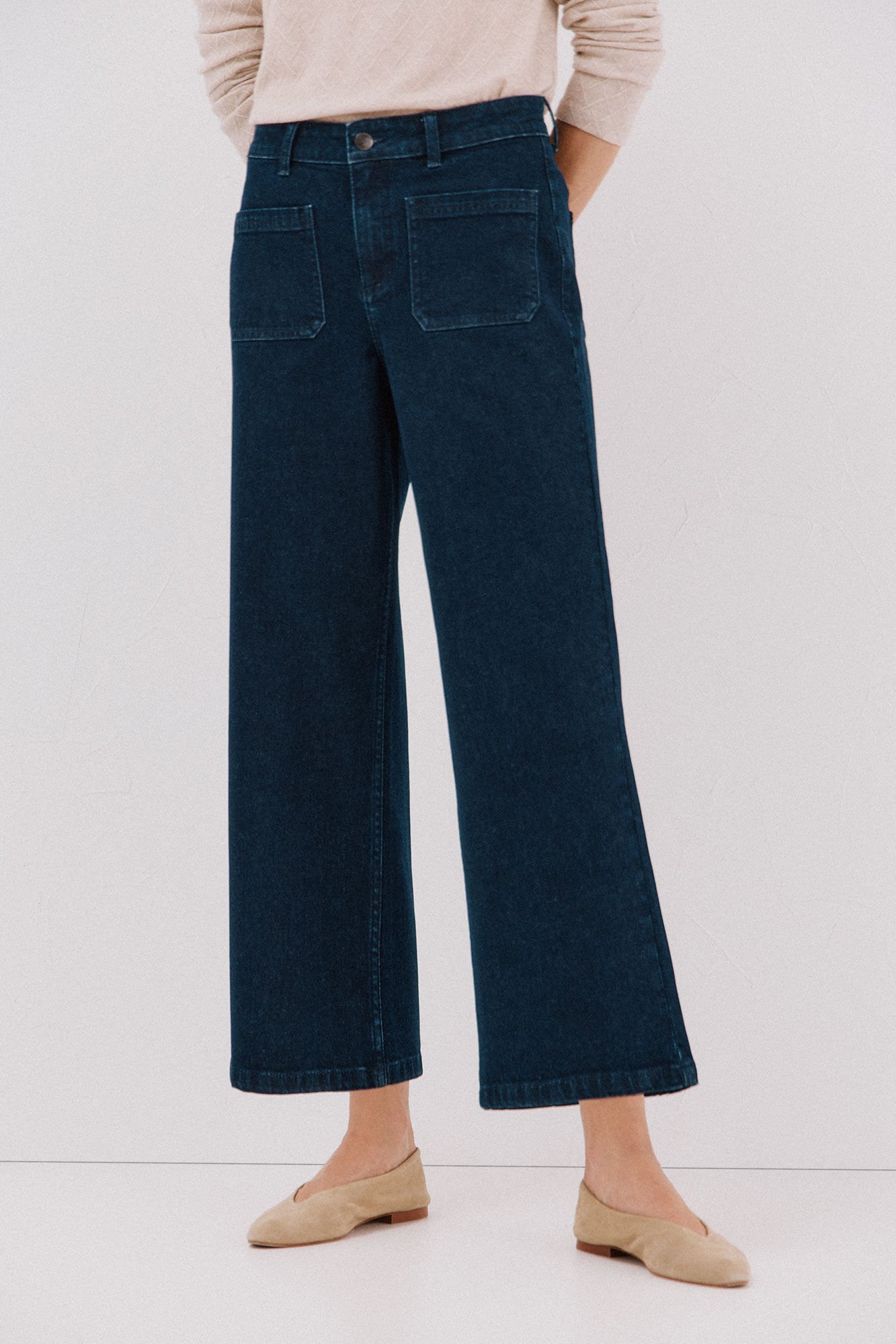 Cortefiel  marine trousers pockets