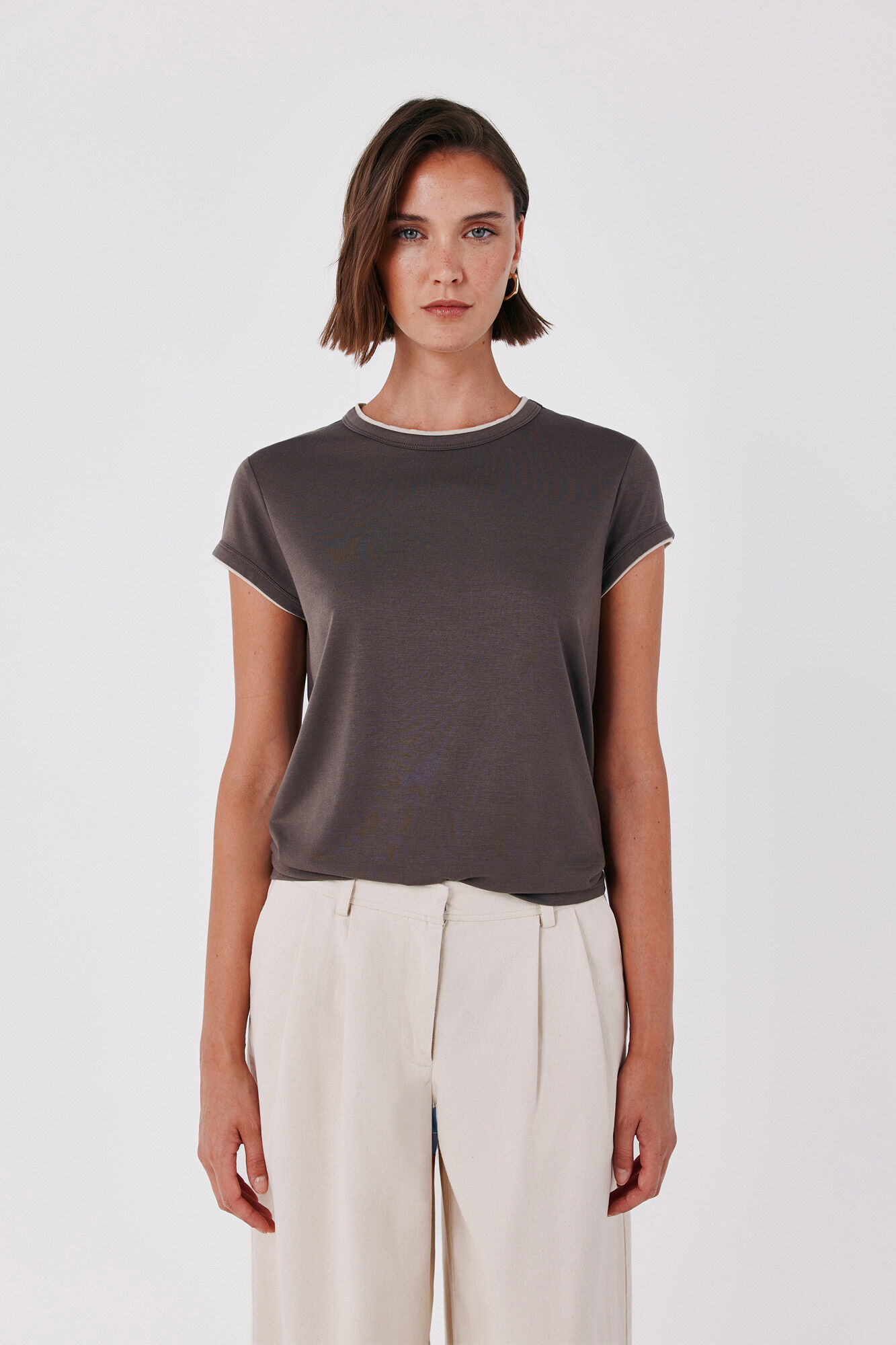 Cortefiel Piping detail T-shirt
