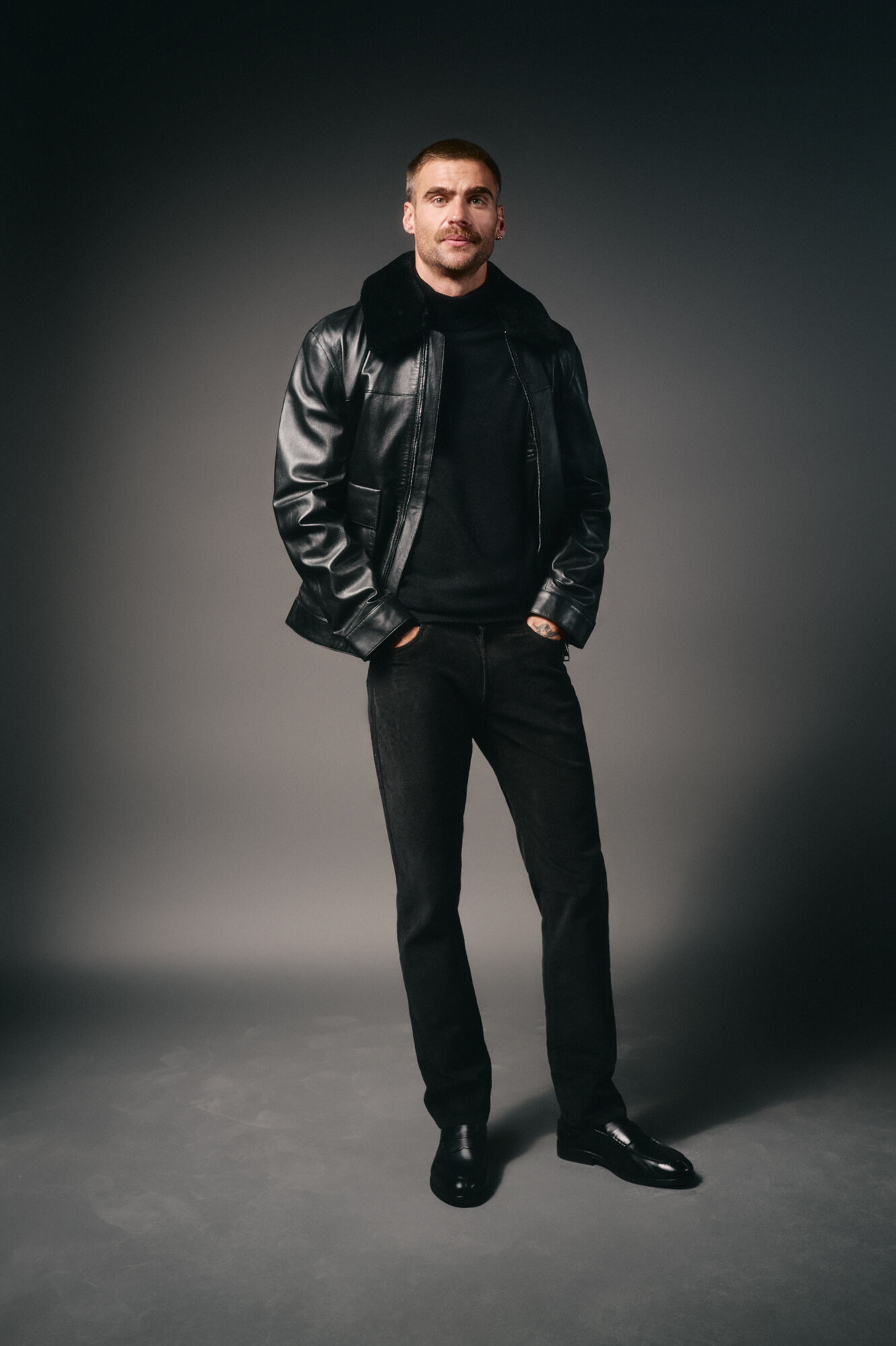 OOTO Camisola gola perkins Preto