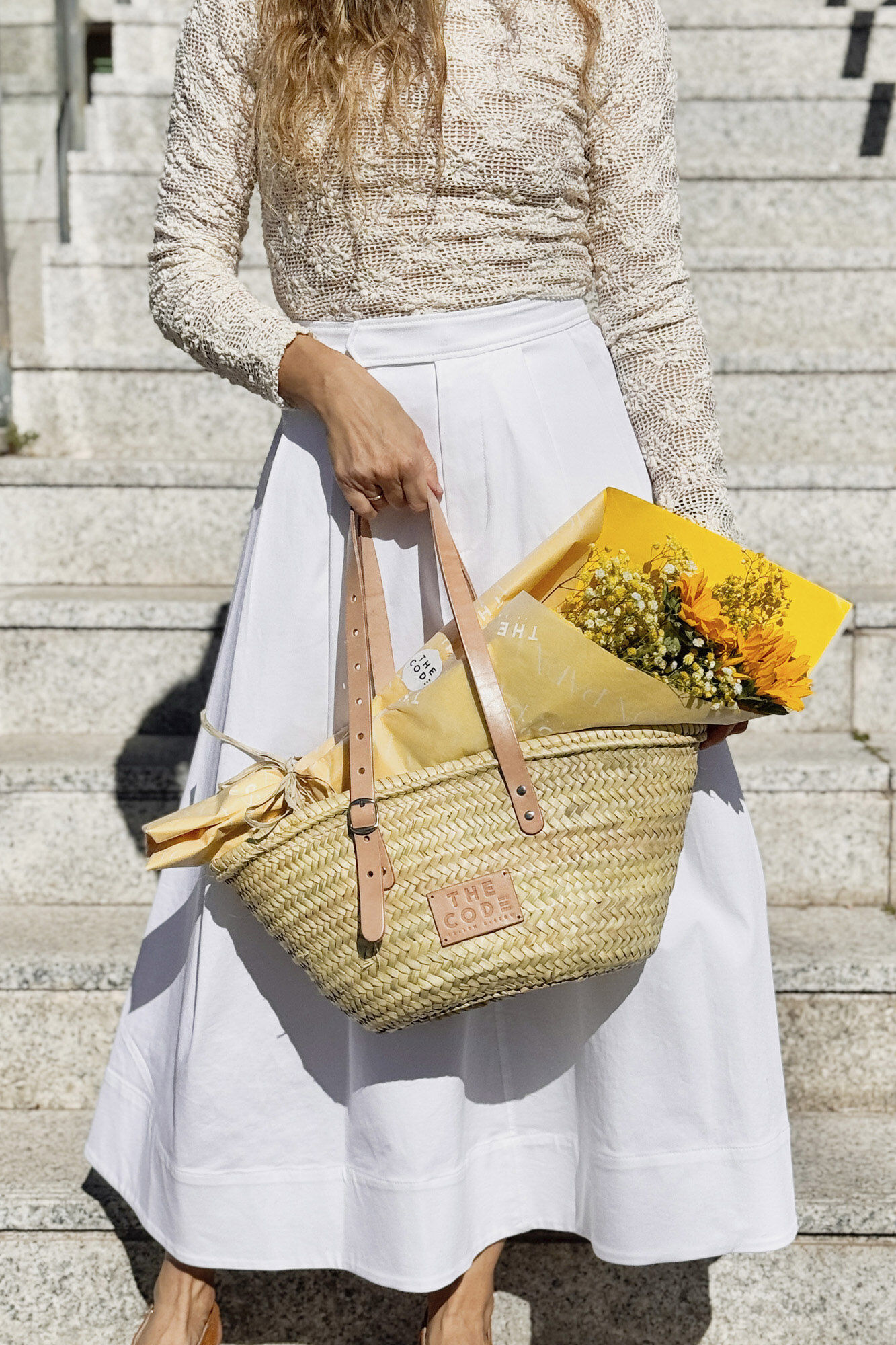 The Code Formentera leather basket bag bag Beige