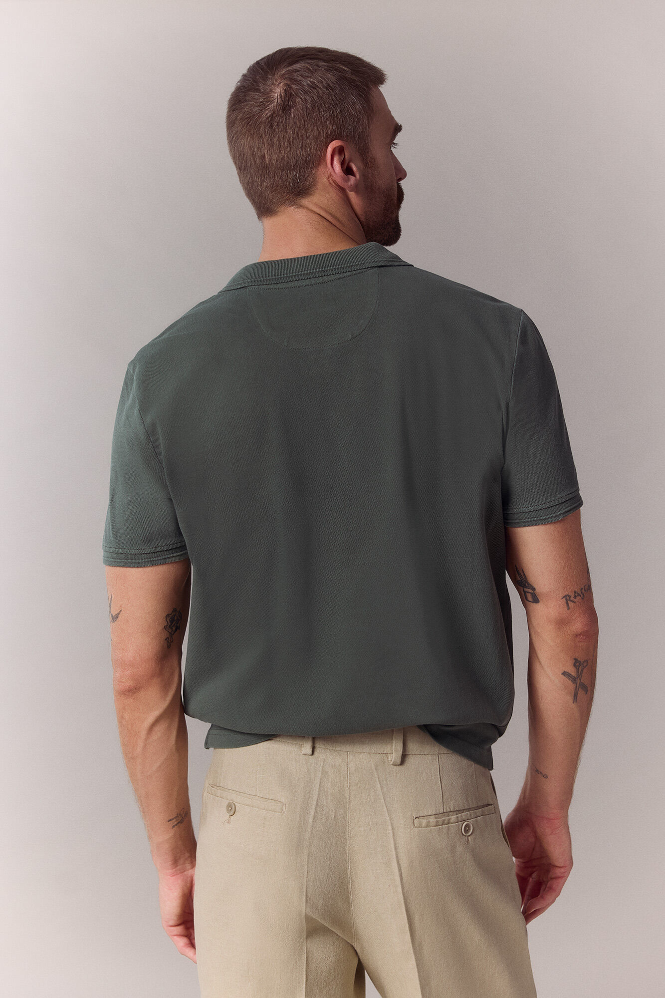 OOTO Polo b&aacute;sico em piqu&eacute; lavado Verde