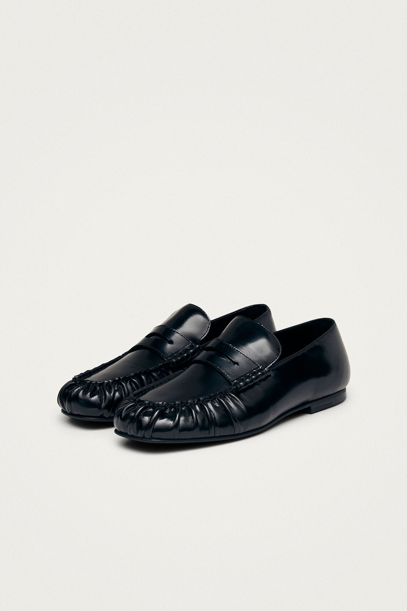 Alohas Mocassins em couro Aven Preto