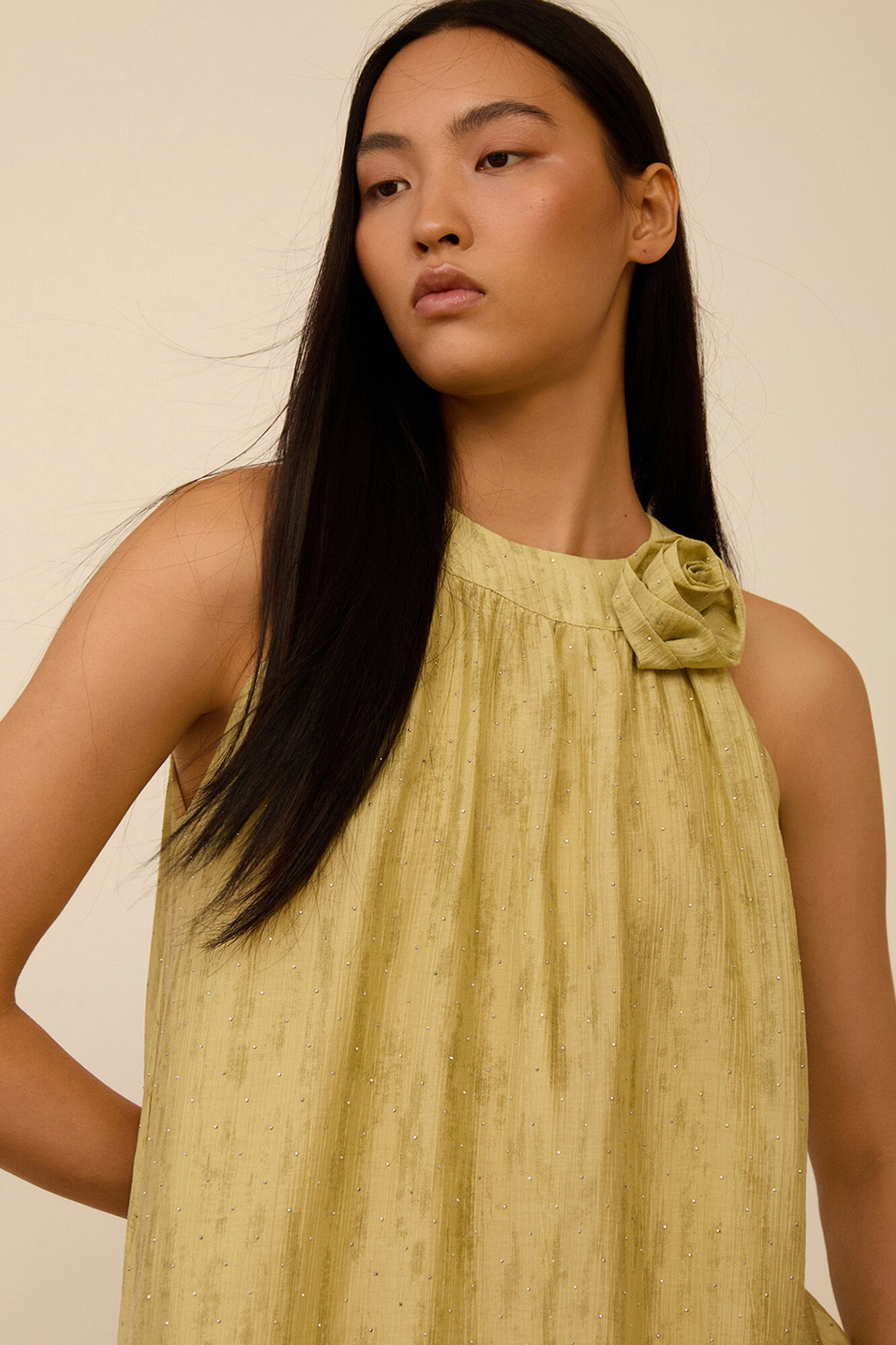 Meisie Vestido comprido gola halter Amarelo