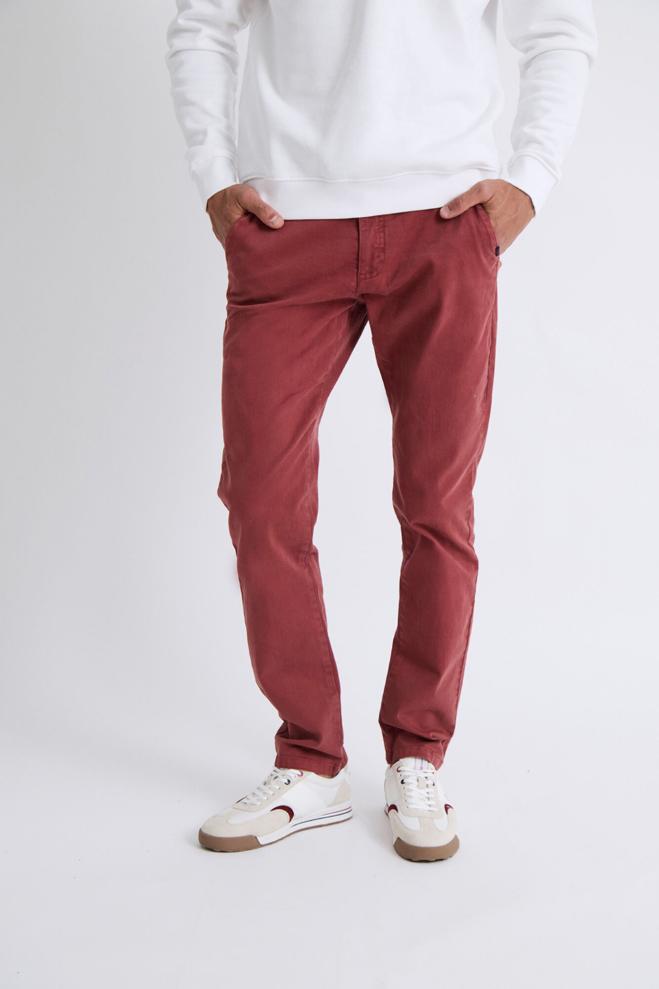 Williot Pantal&oacute;n Chino Slim