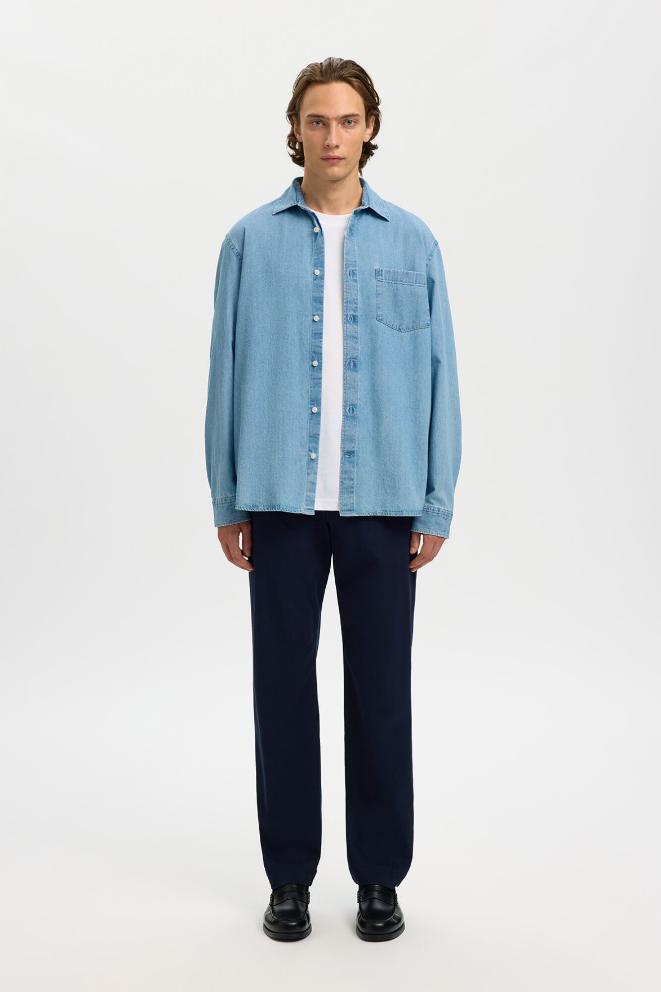 Selected Camisa vaquera ligera 100% algod&oacute;n org&aacute;nico.