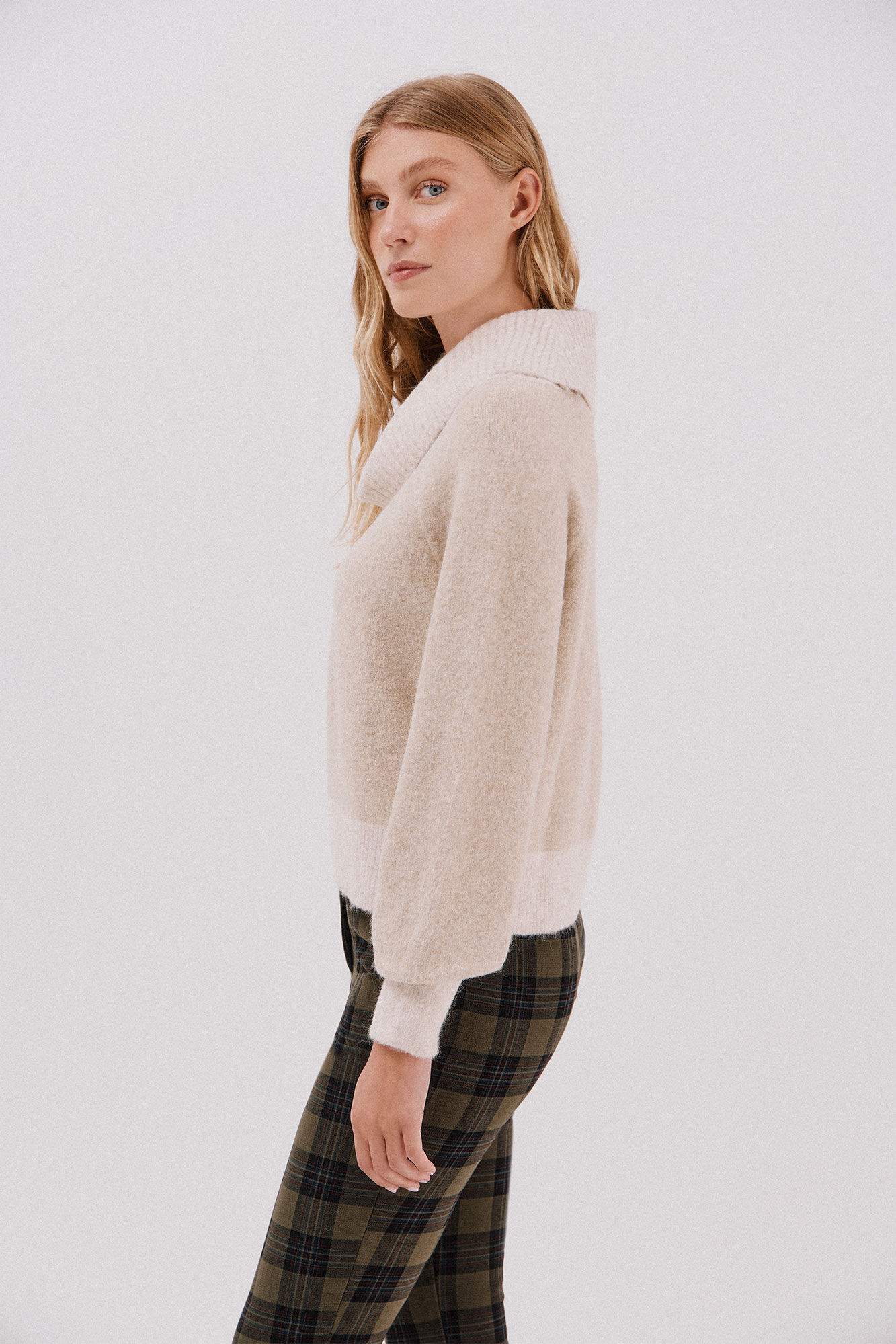 Cortefiel Combined knit jumper Beige