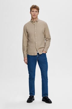 Cortefiel Camisa de manga comprida Slim Fit confecionada com algodão reciclado Tostado