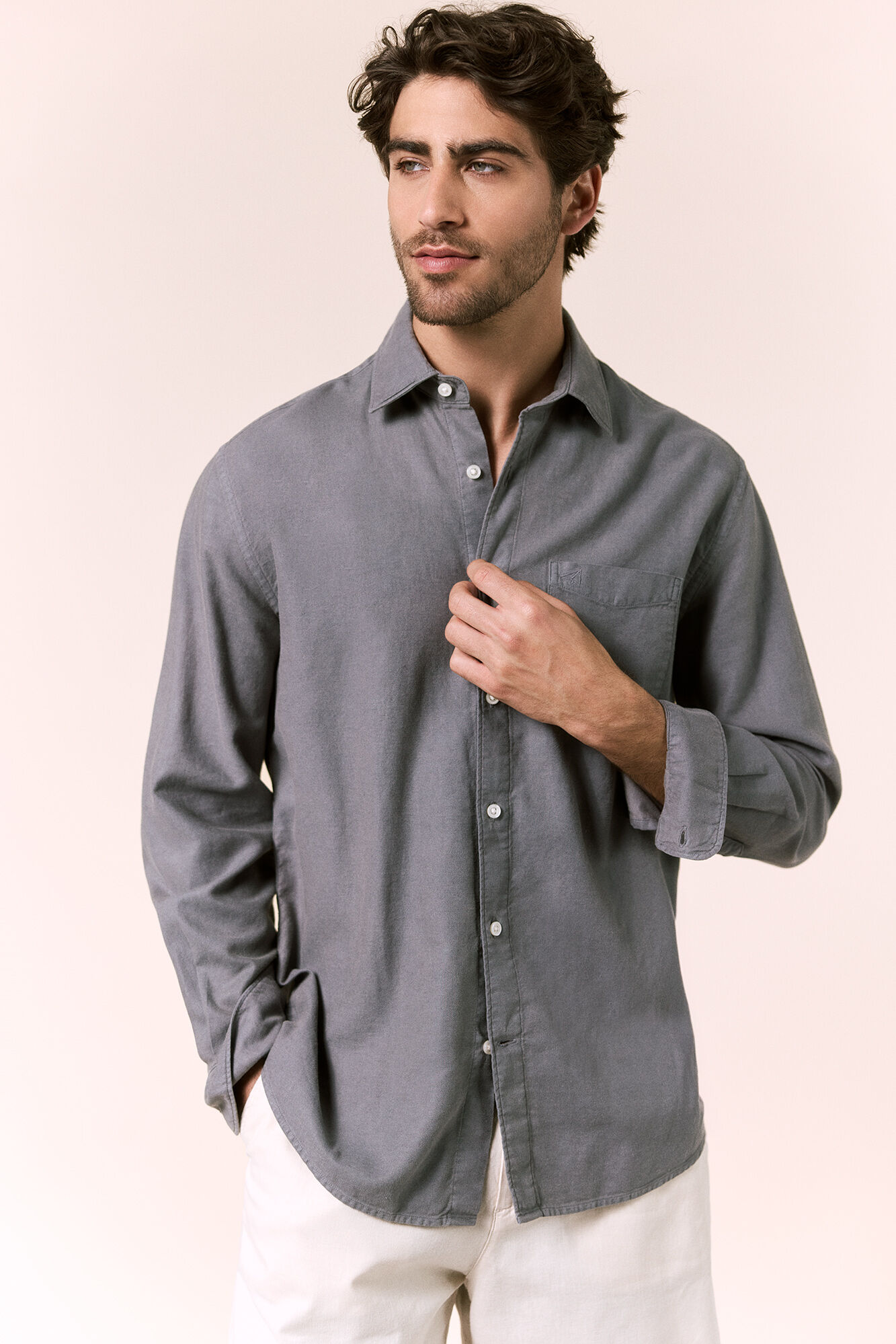 OOTO Camisa lisa fluida Cinzento