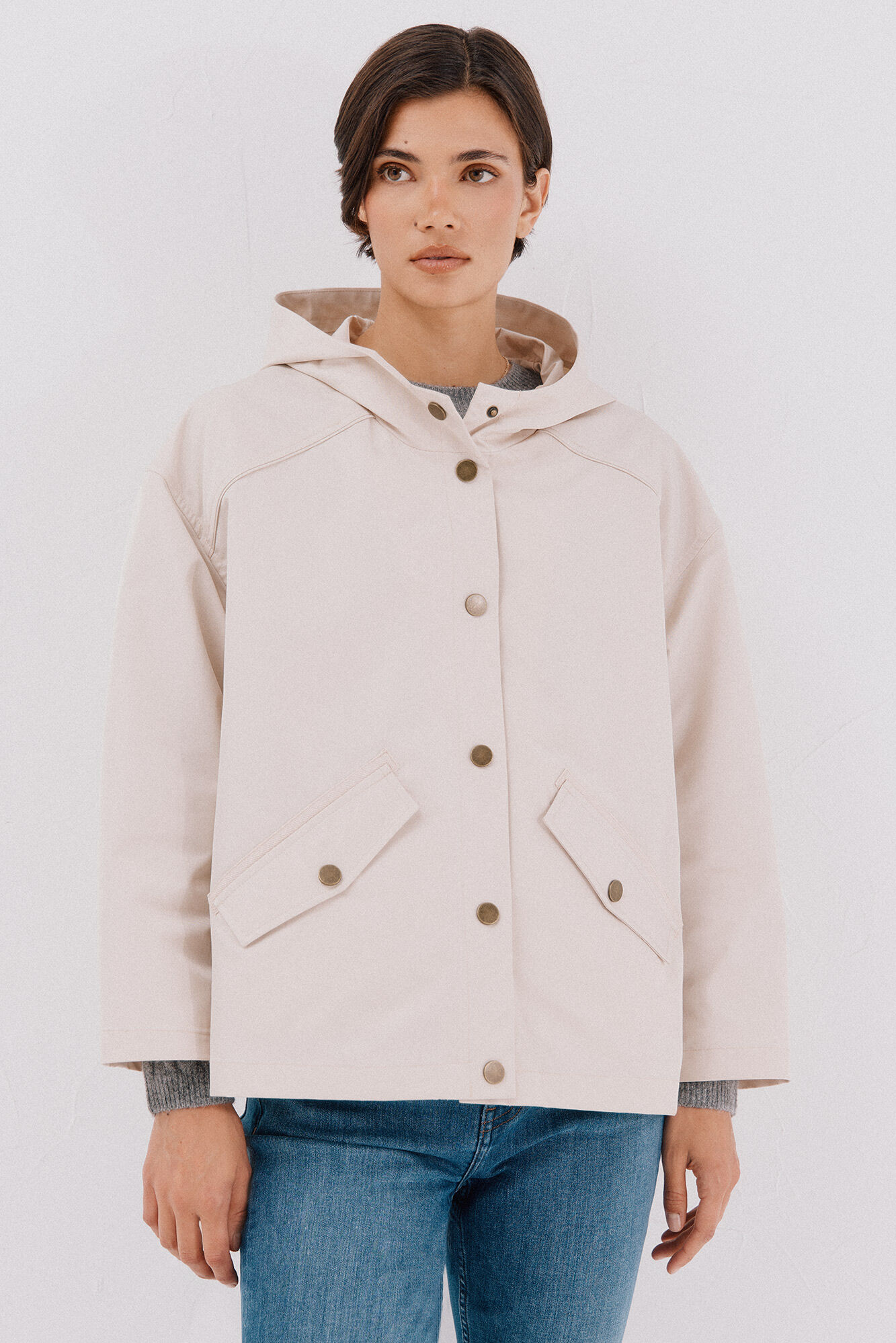 Cortefiel Jaqueta curta com bot&otilde;es de press&atilde;o