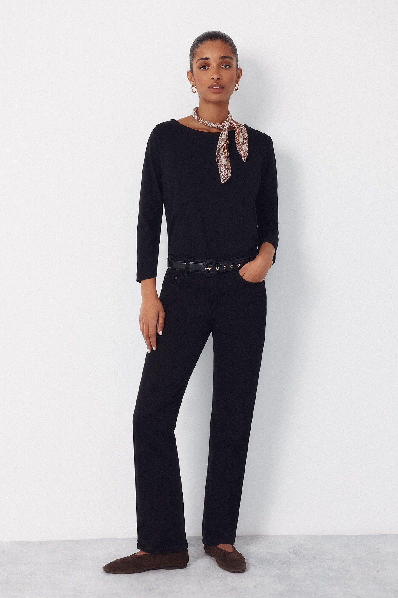 Cortefiel Essential boat neck t-shirt Black